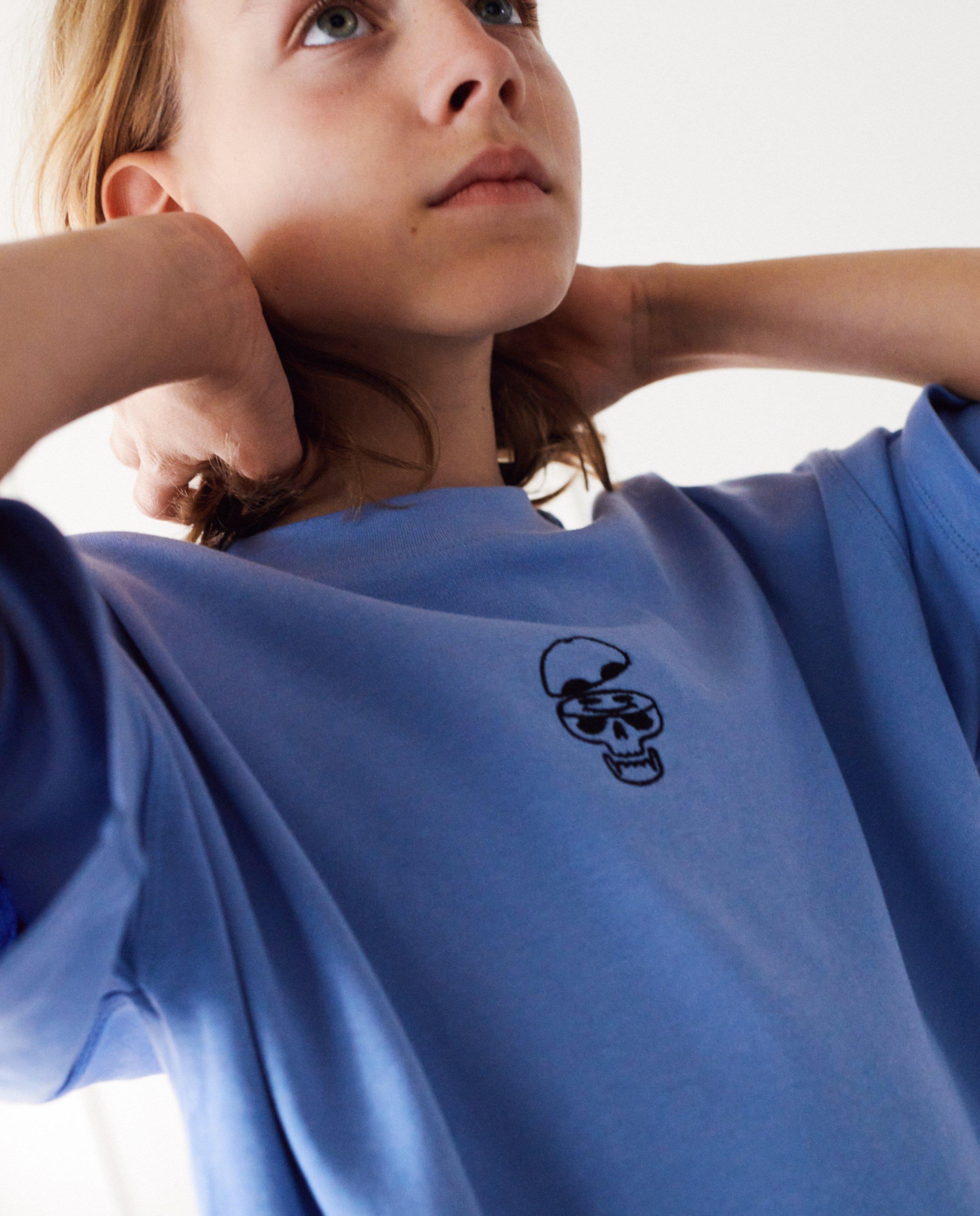 T-shirt met geborduurde auto, loose fit