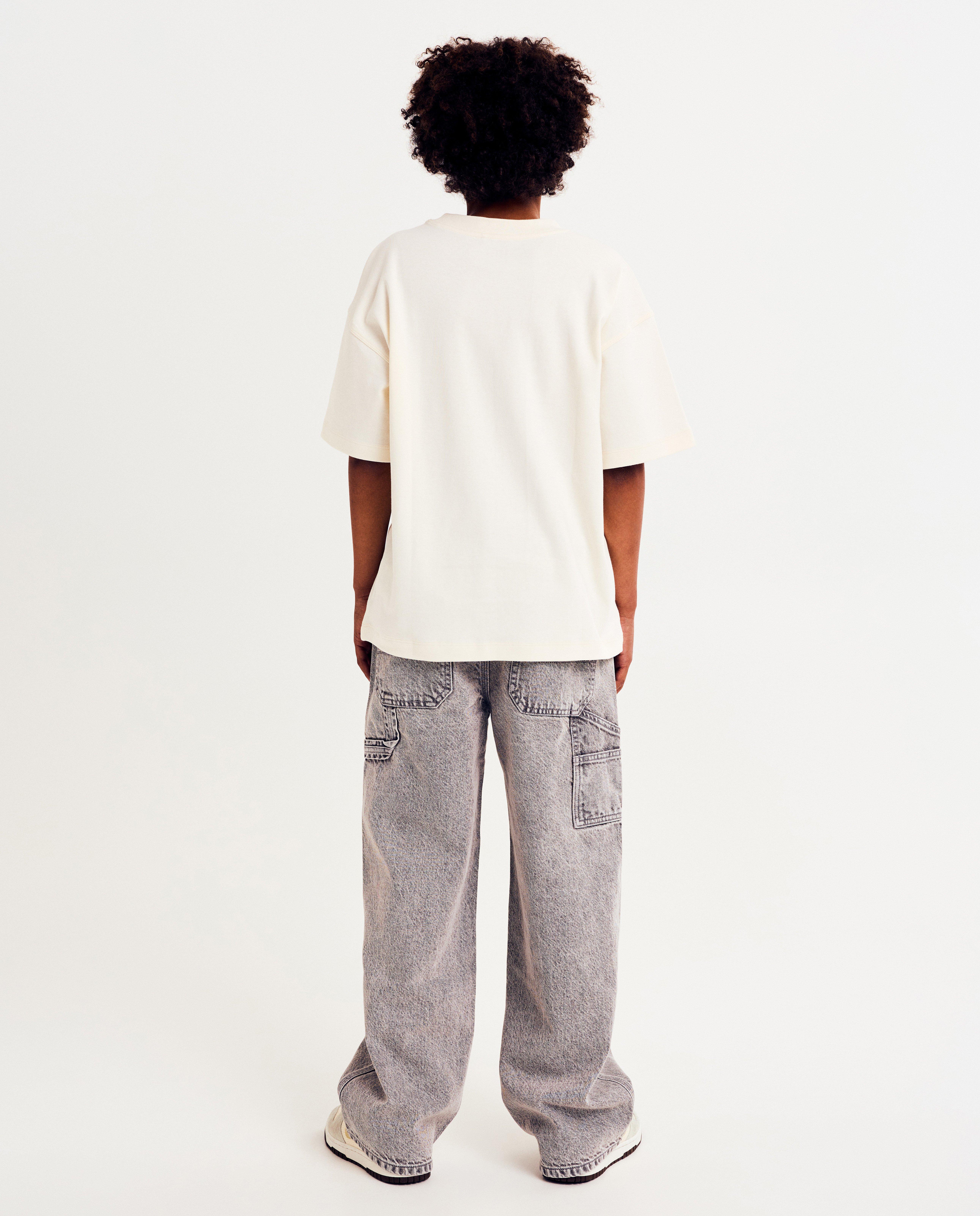 T-shirts - T-shirt met geborduurde auto, loose fit