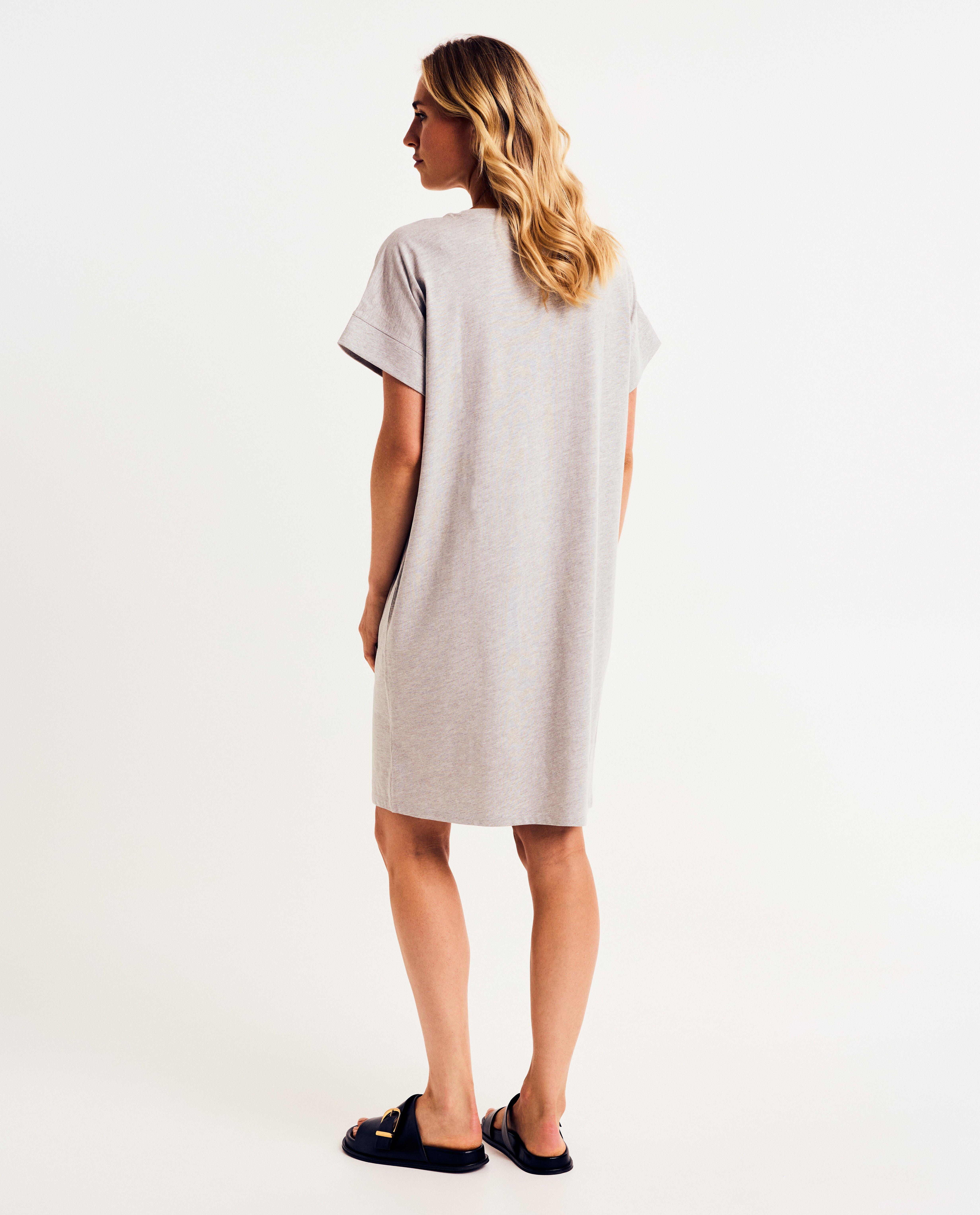 Kleedjes - Rode T-shirtjurk