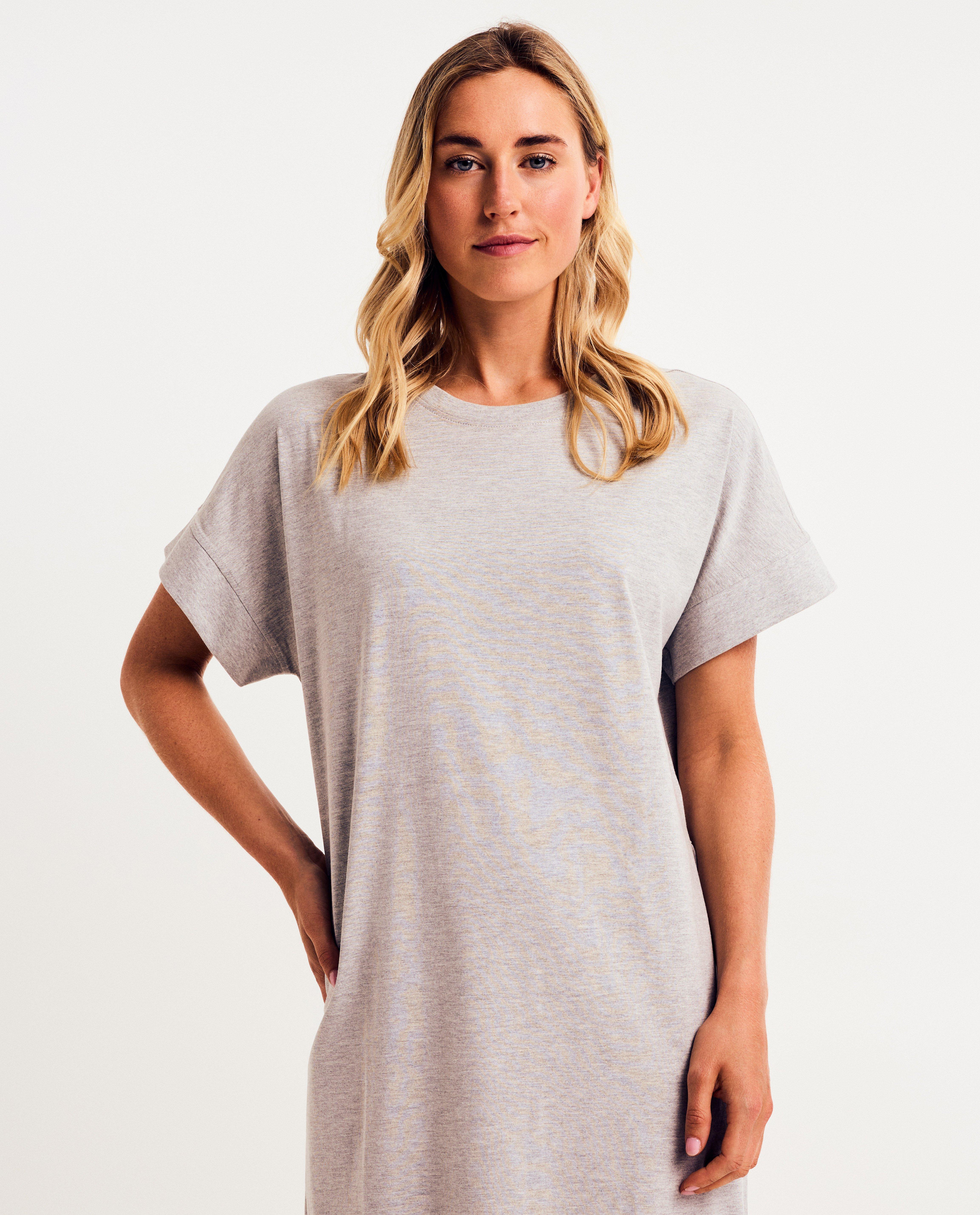 Kleedjes - Rode T-shirtjurk