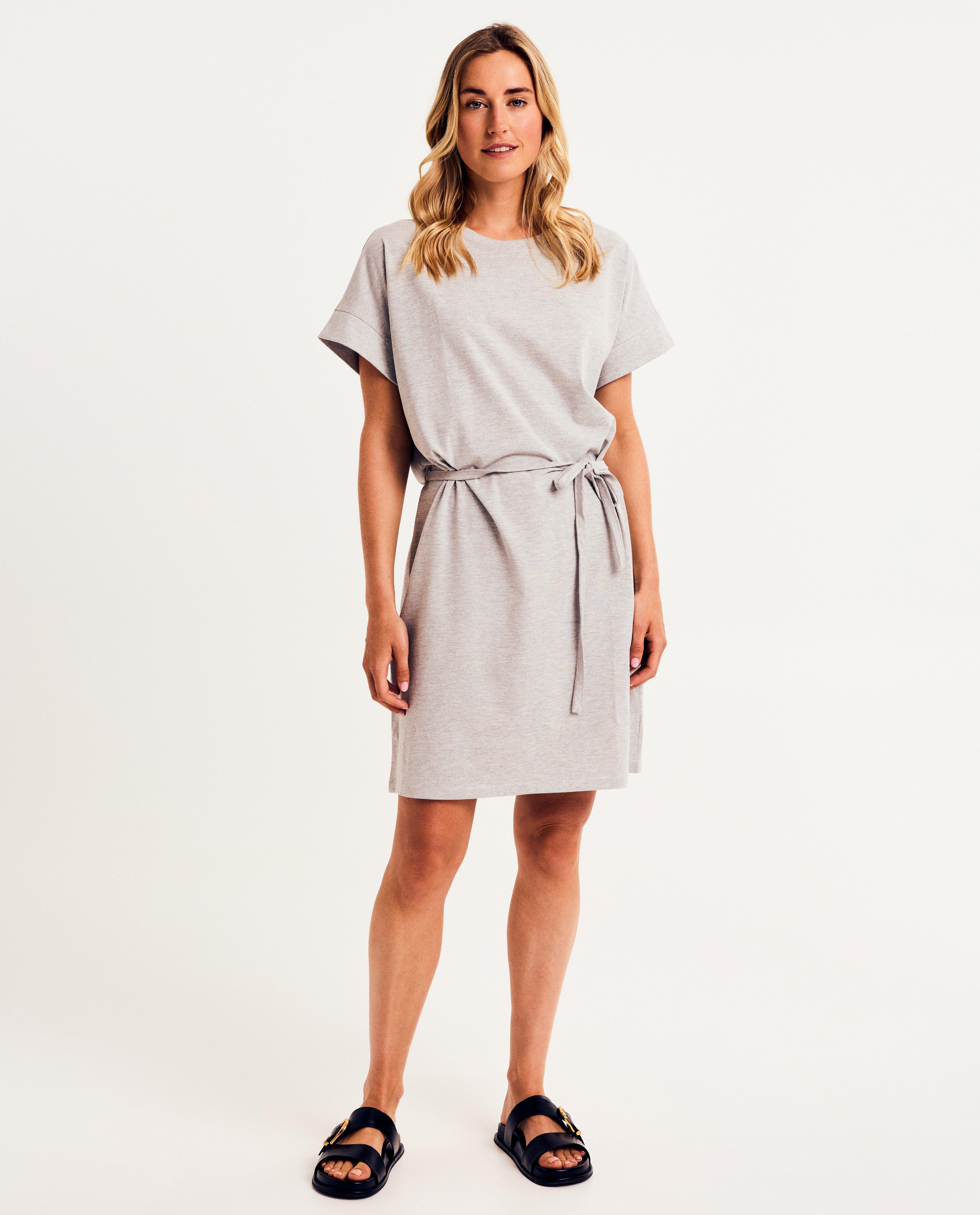 Kleedjes - Rode T-shirtjurk