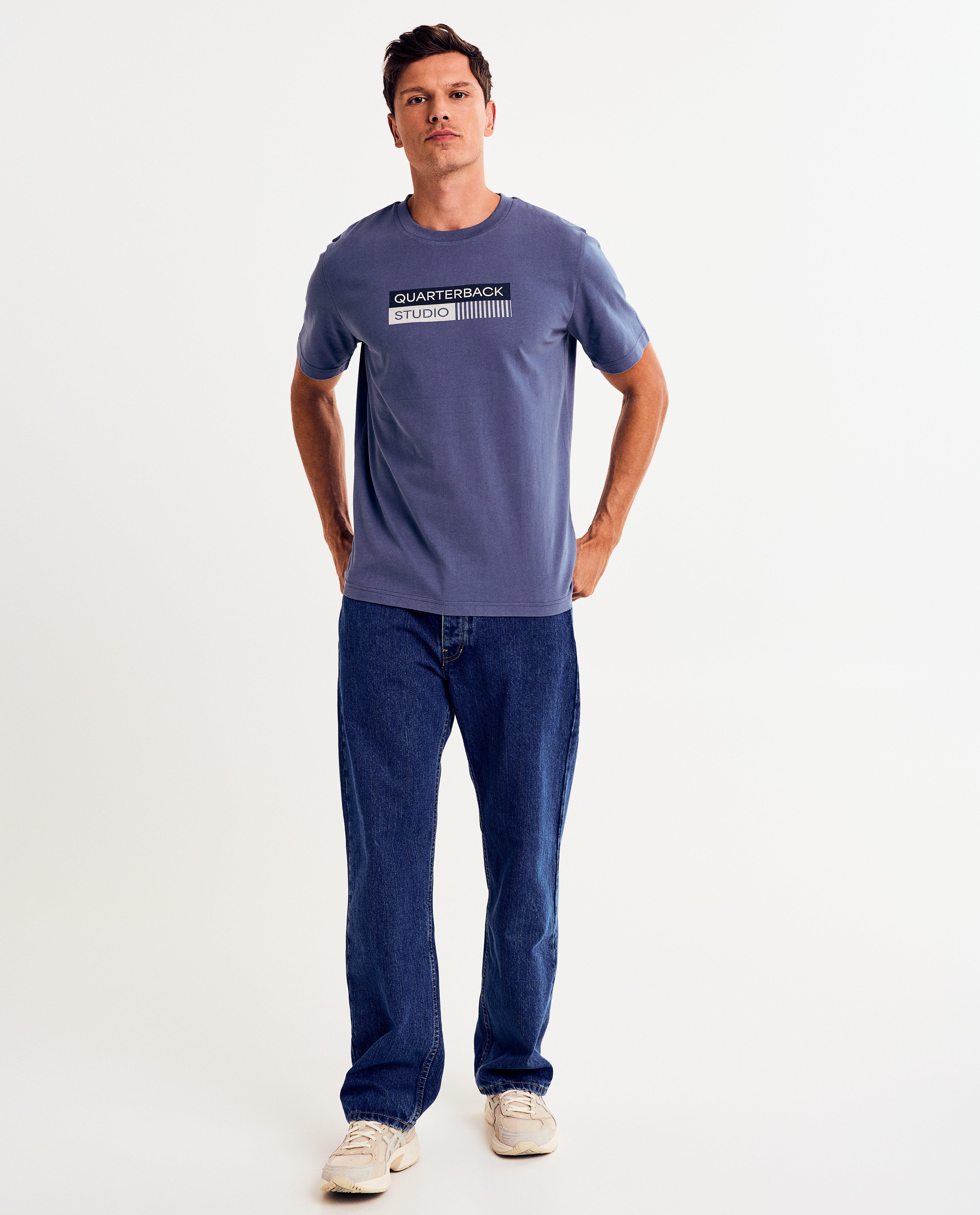 T-shirts - T-shirt met geborduurde figuur, regular fit