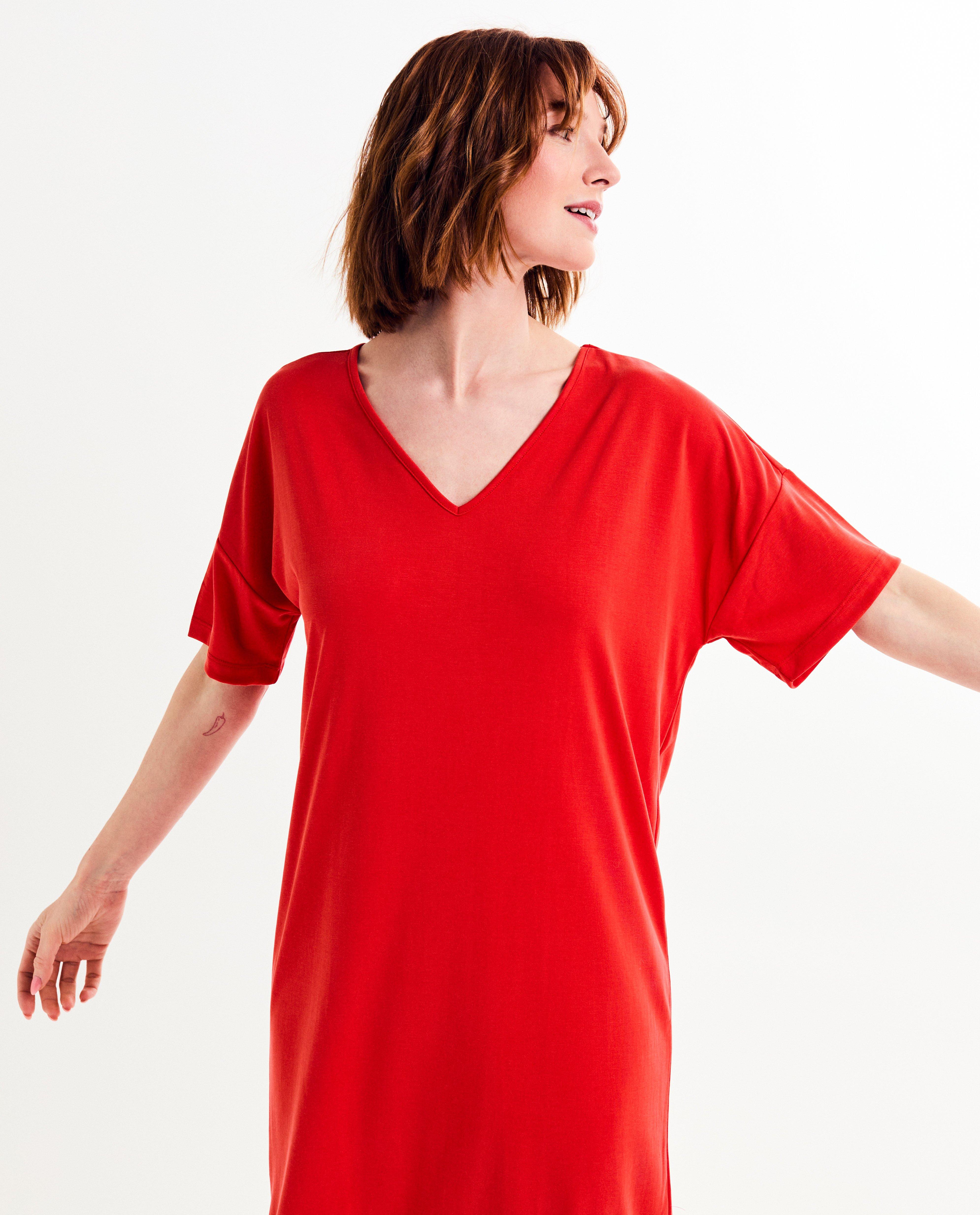Kleedjes - Rode T-shirtjurk