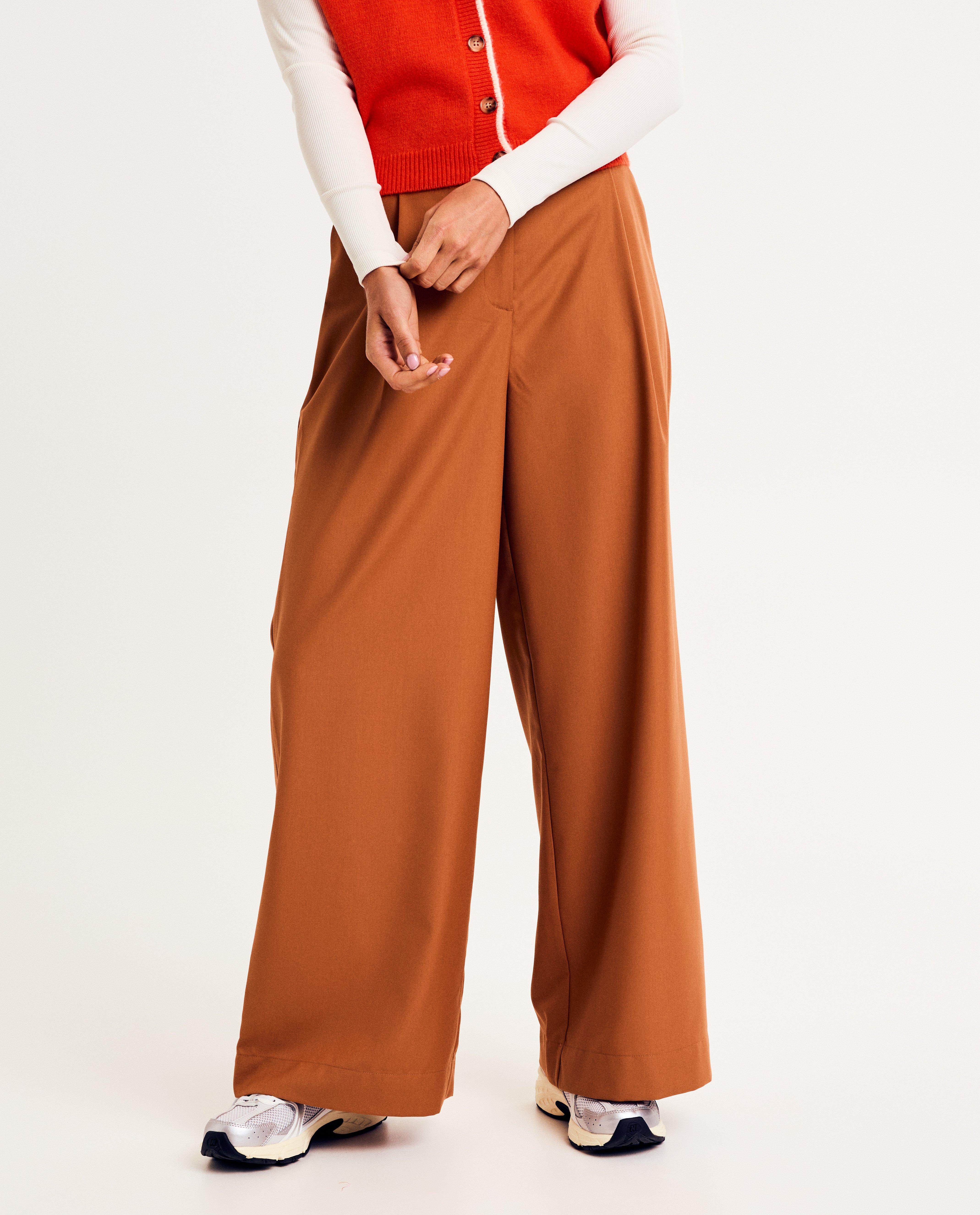 Broeken - Bruine broek, extra wide fit