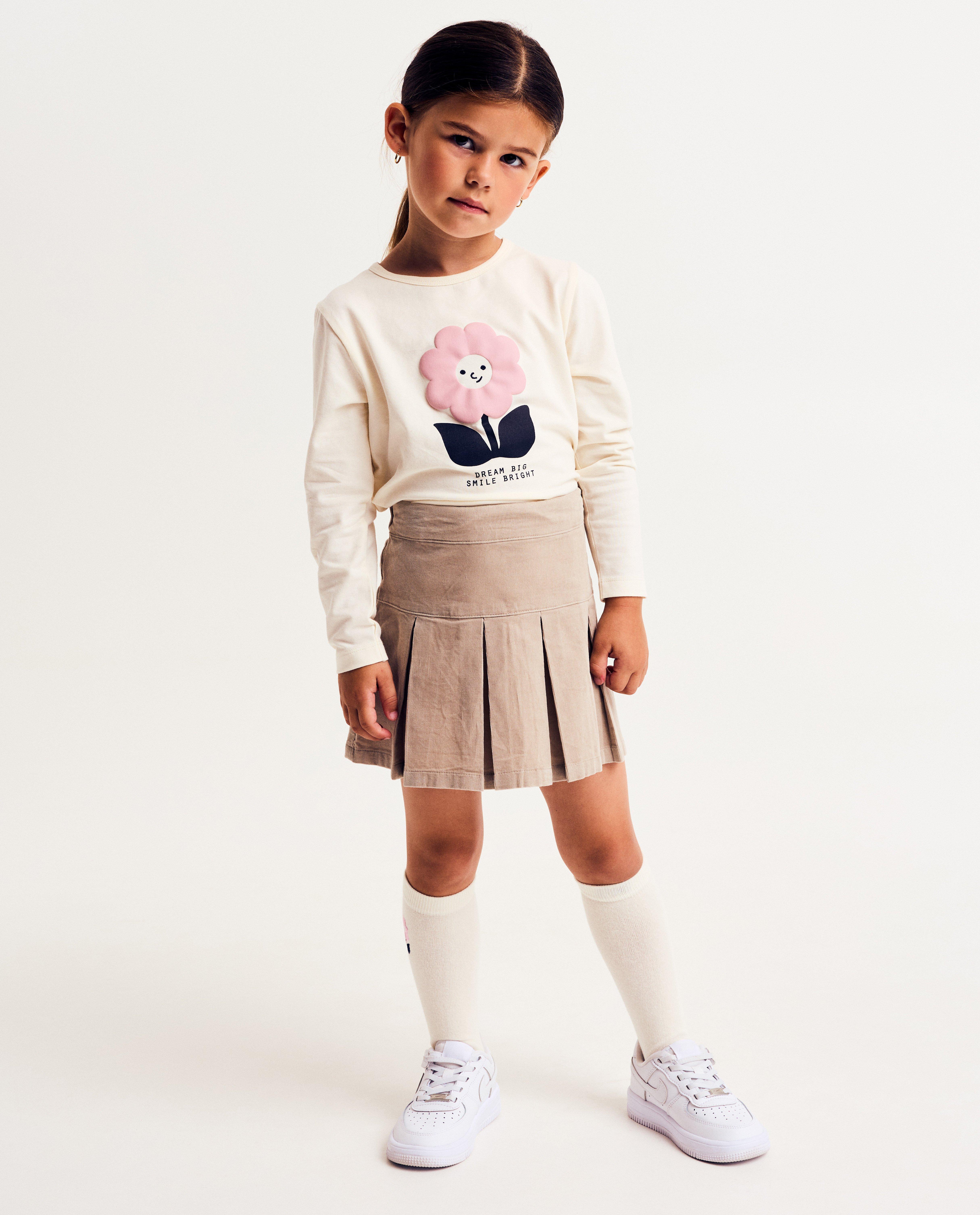 T-shirts - Longsleeve met geborduurde bloem