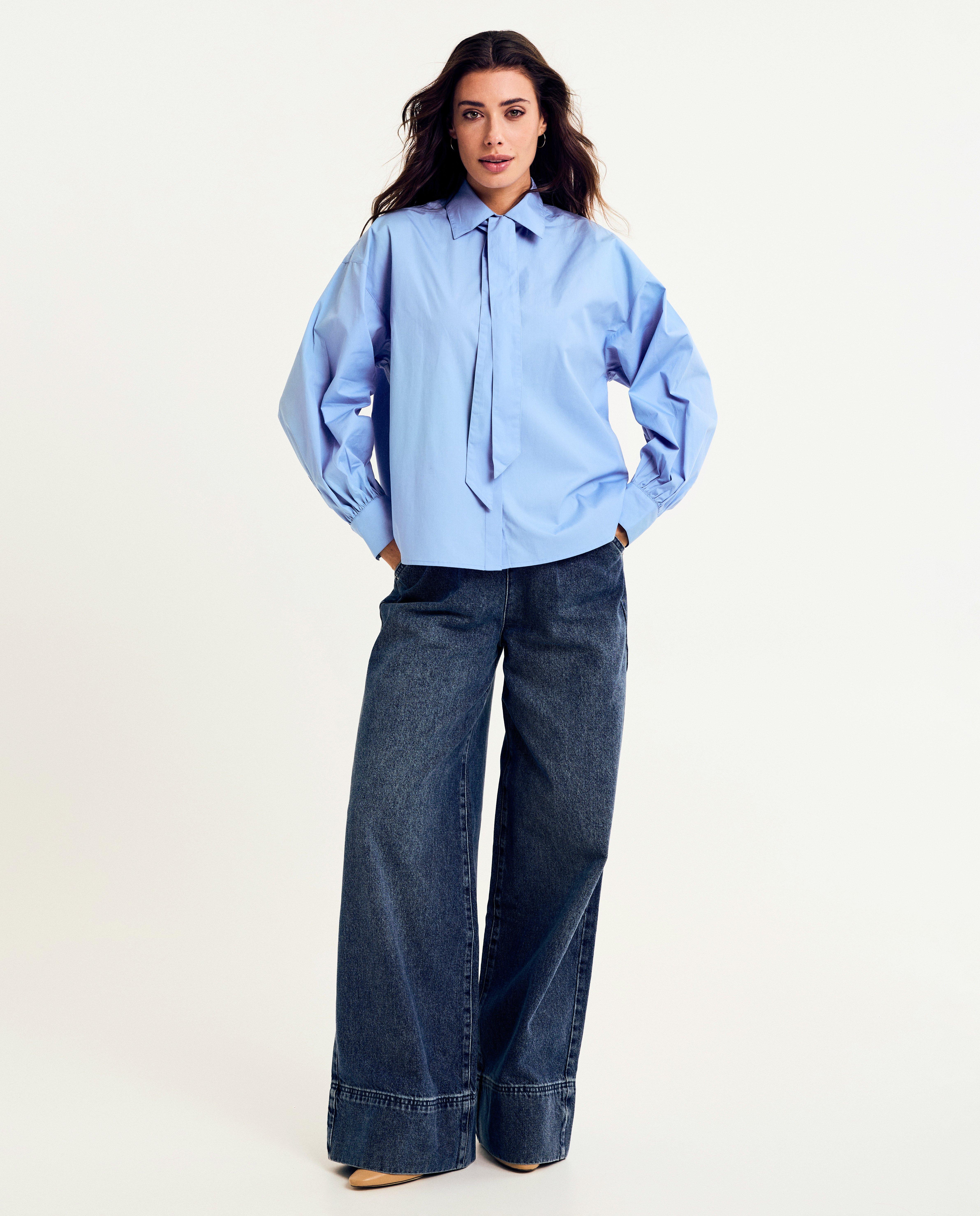 Blouse avec n&oelig;ud - D&eacute;tails du produit - bleu clair - image num&eacute;ro 3