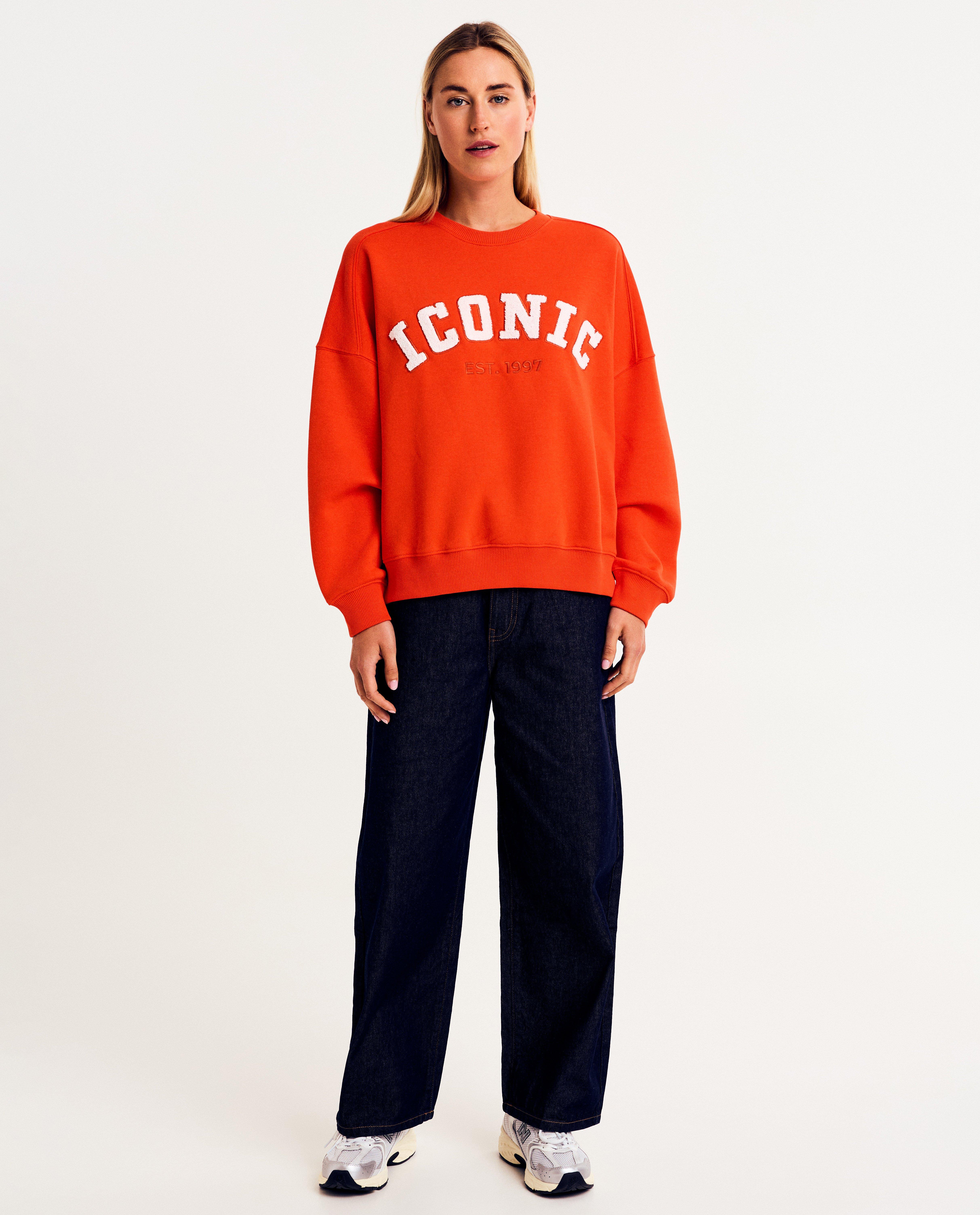 Sweaters - Sweater met opschrift van bouclé