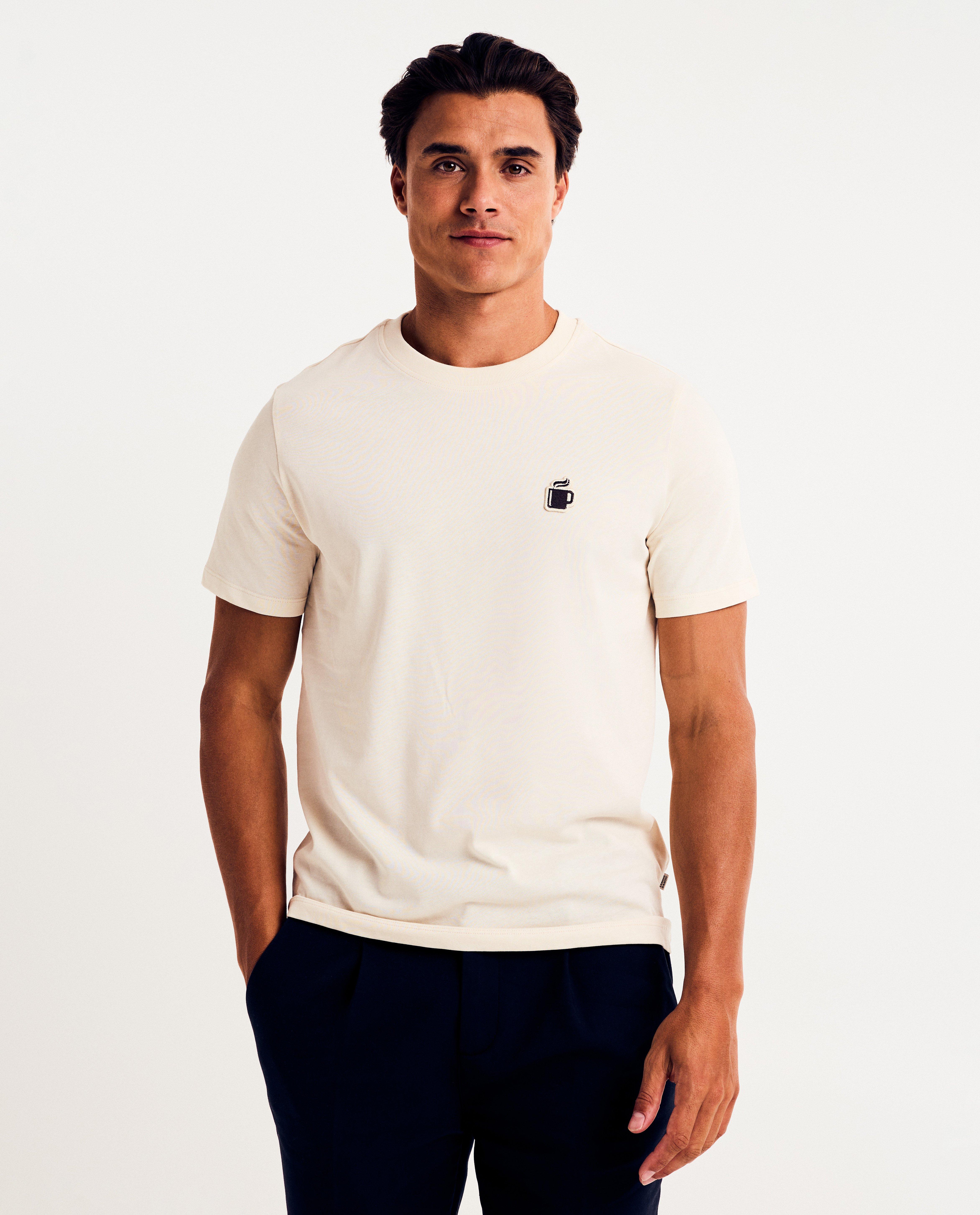 T-shirt met patch koffie