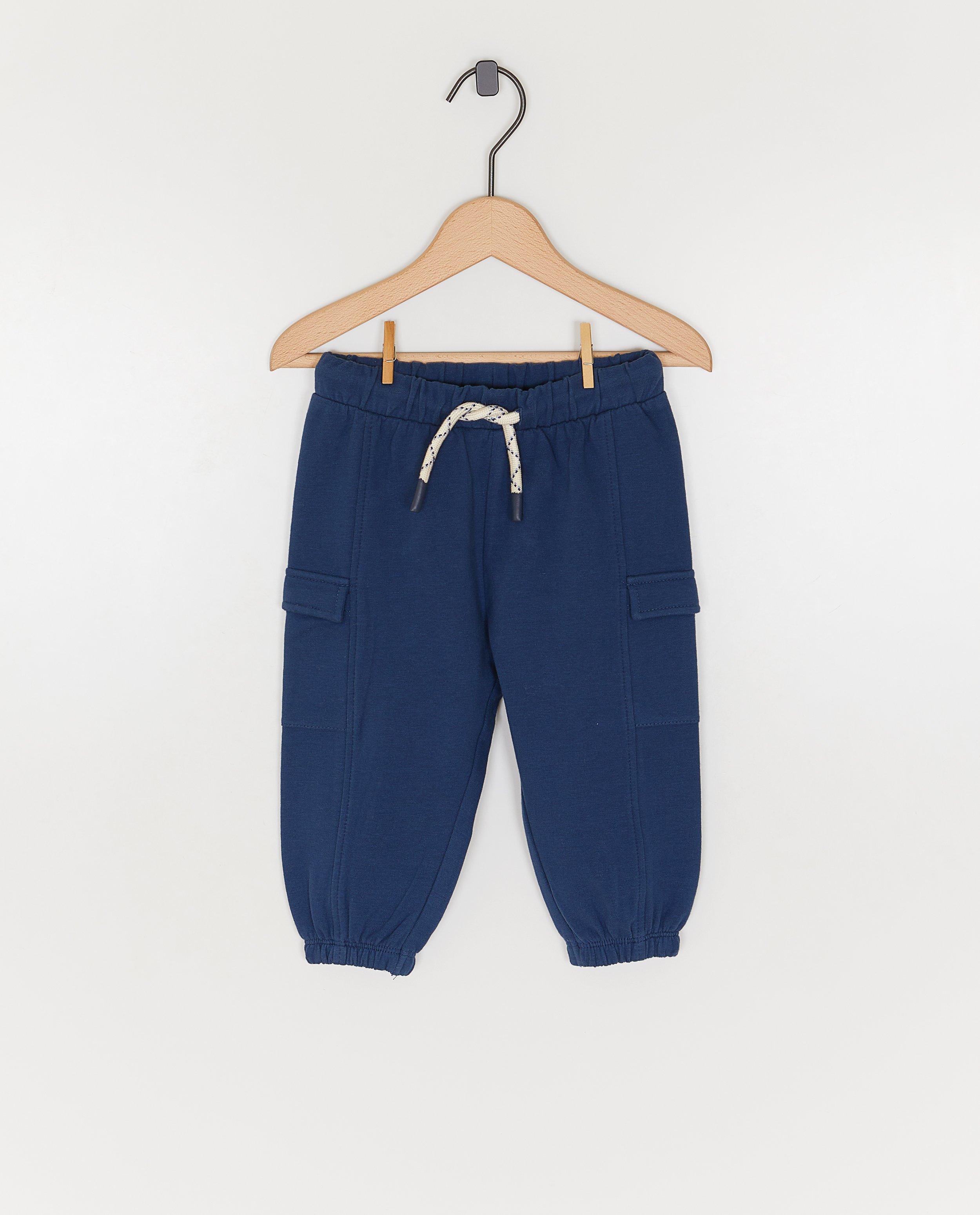 Donkerblauwe broek, loose fit