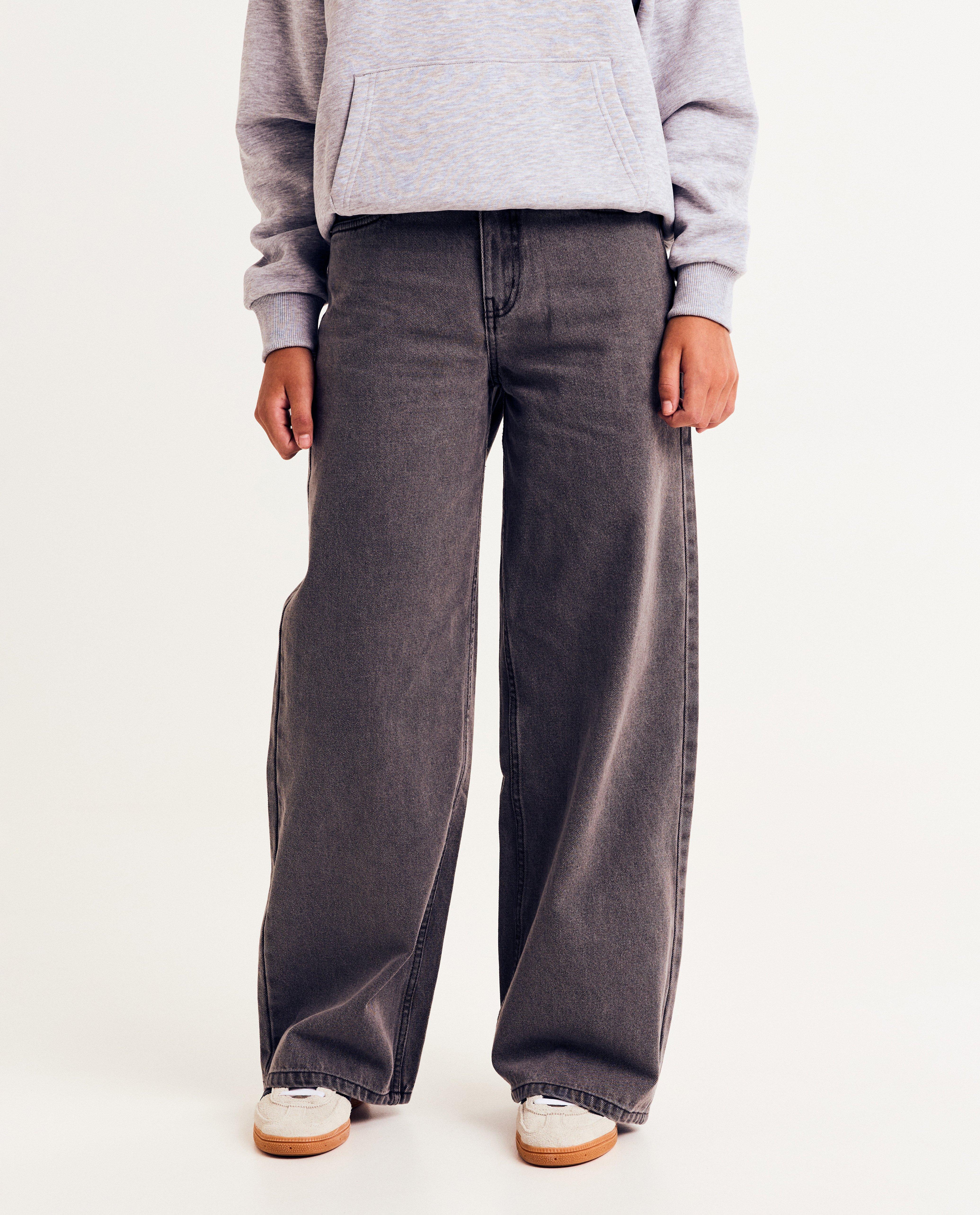 Jeans gris fonc&eacute;, coupe large - D&eacute;tails du produit - gris fonc&eacute; - image num&eacute;ro 3