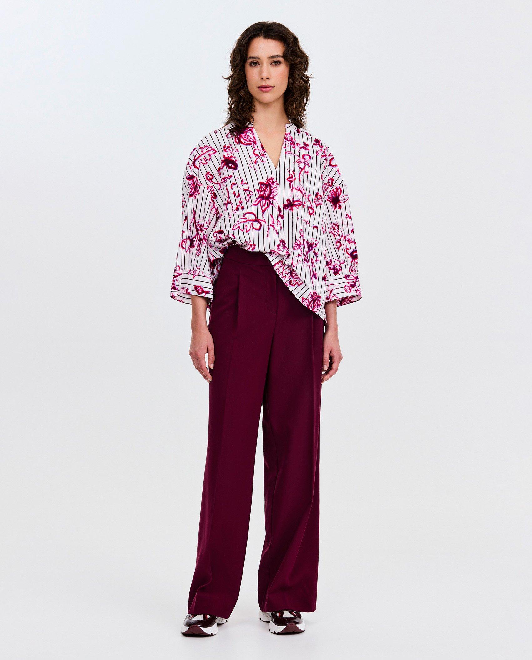 Blouse met bloemenprint - Product Detail - felrood - afbeelding nummer 2