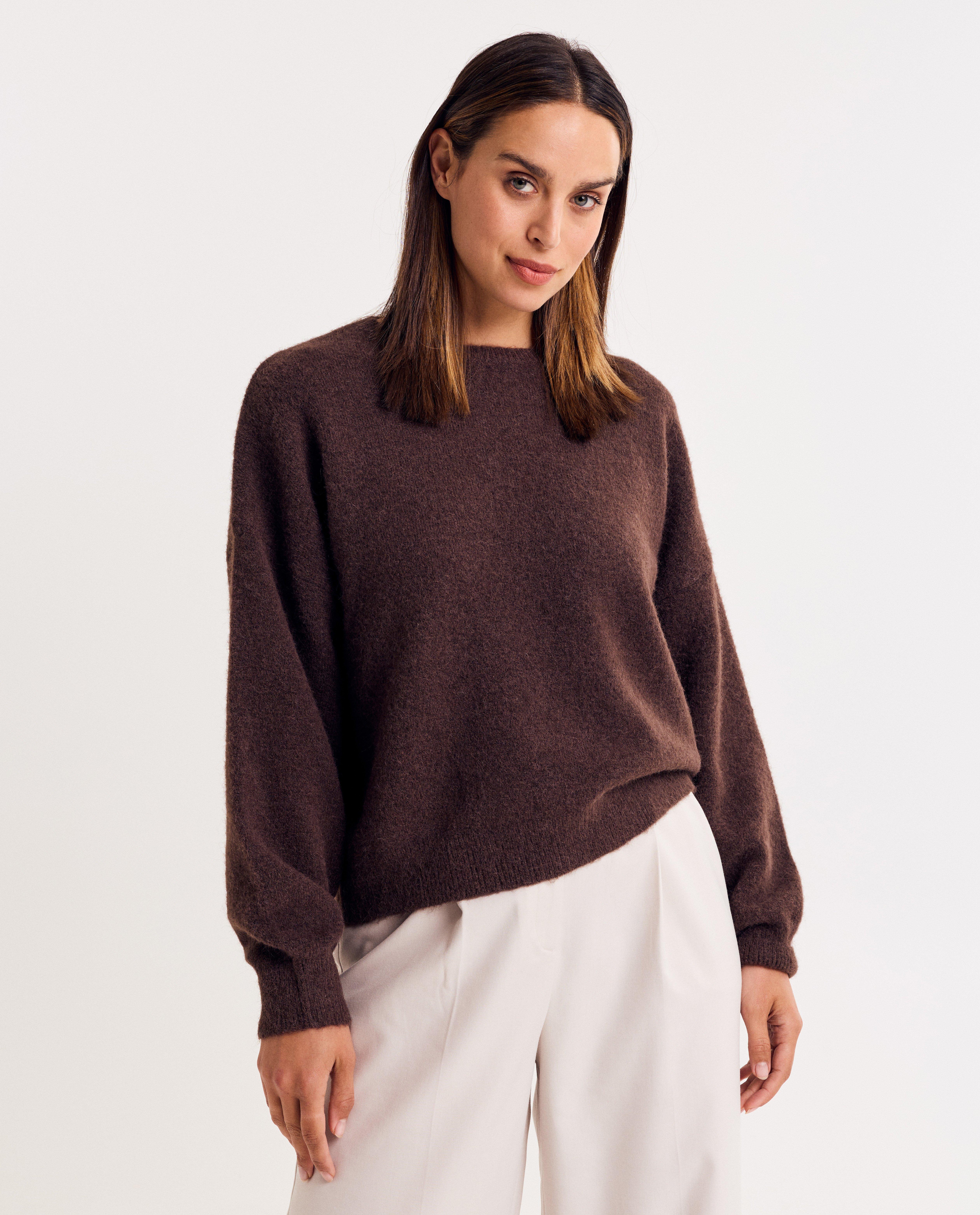 Pull brun
