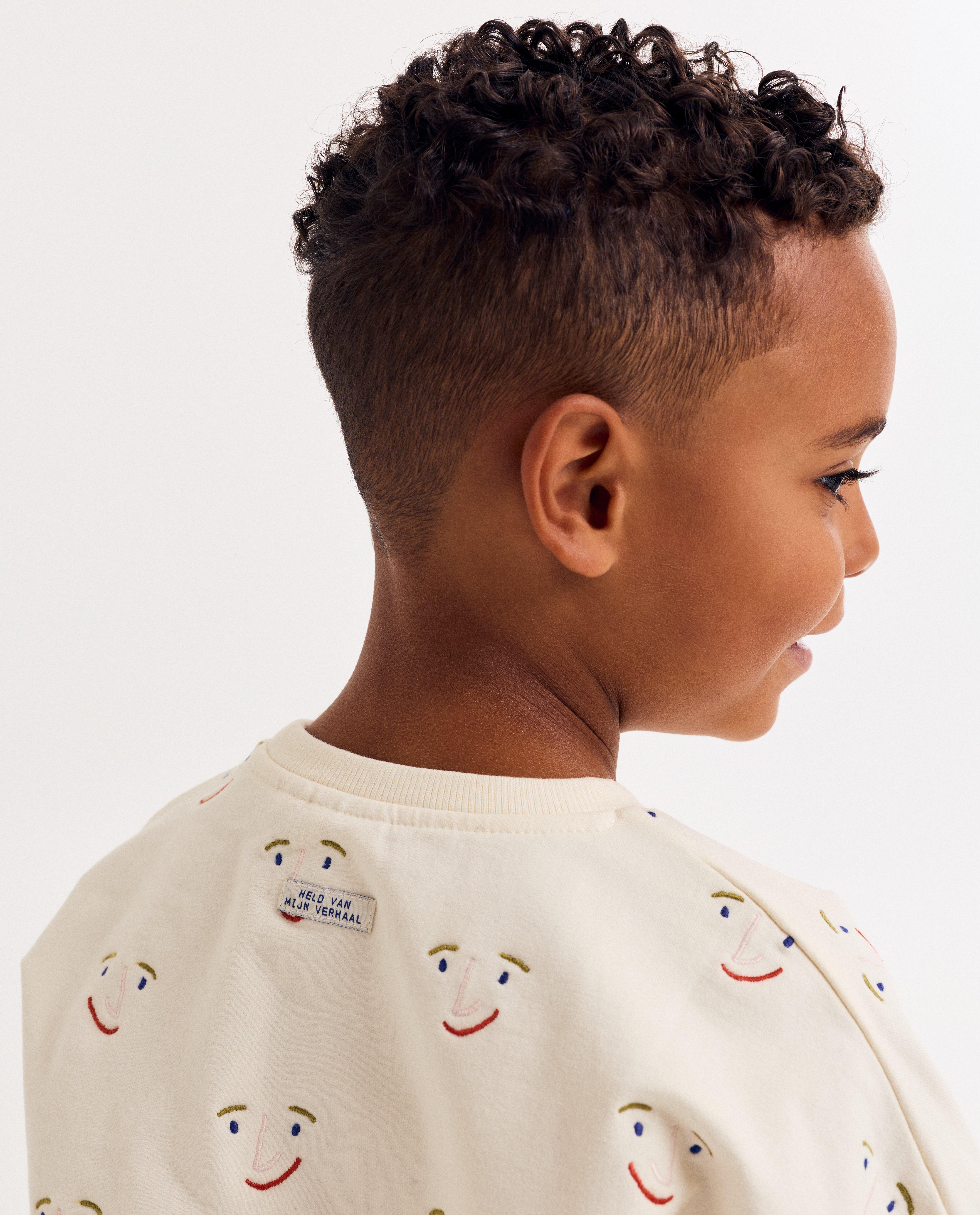 Sweaters - Sweater met print gezichtjes, unisex