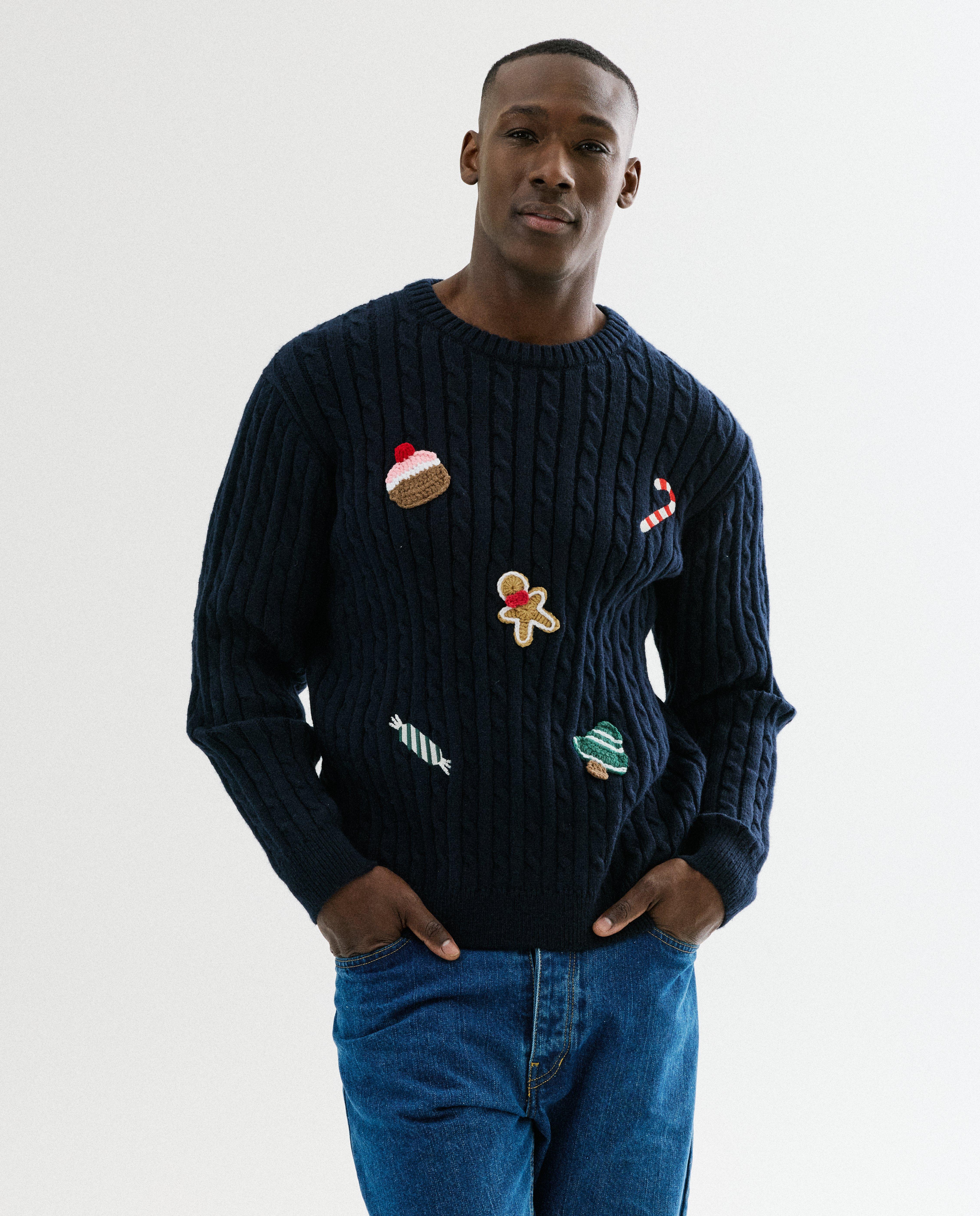 Pull de No&euml;l avec personnages brod&eacute;s et crochet&eacute;s, hommes, S-XXL - D&eacute;tails du produit - bleu fonc&eacute; - image num&eacute;ro 2