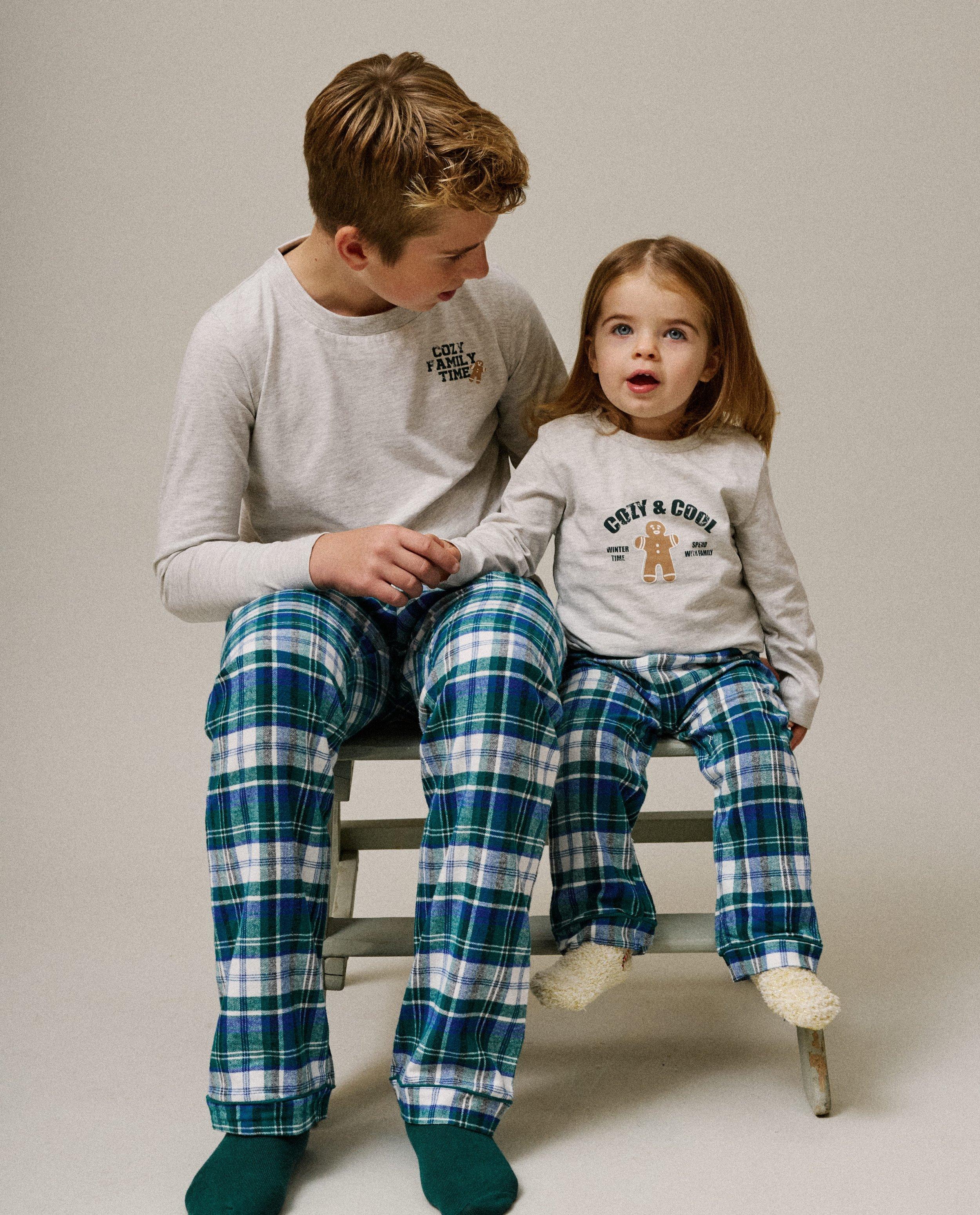 Pyjama avec imprim&eacute; biscuit, 98&ndash;128