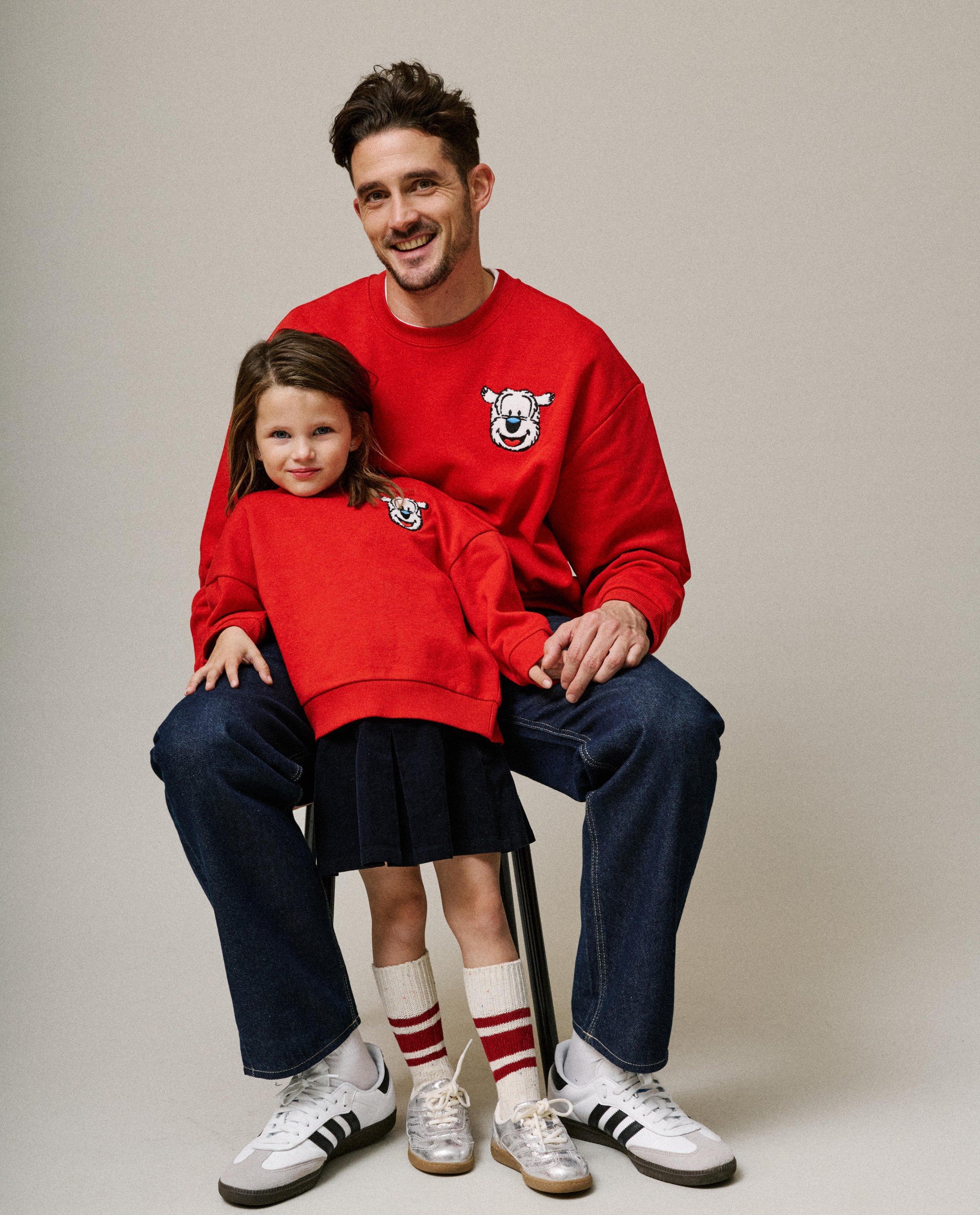 Sweat-shirt à coupe ample avec broderie de Samson, unisexe, XS–XL - Détails du produit - rouge - image numéro 2