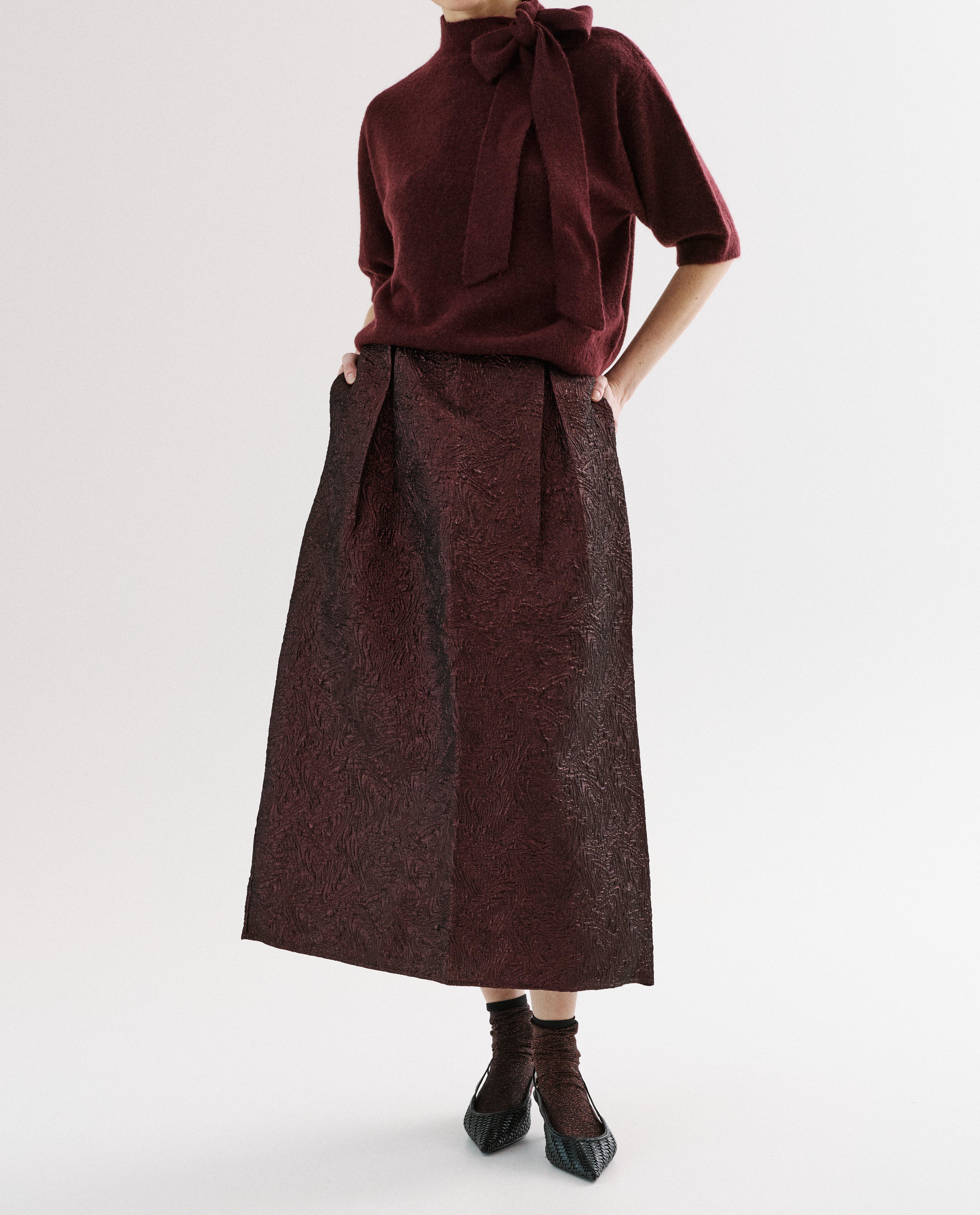 Jupe en satin à motif - Détails du produit - violet - image numéro 3