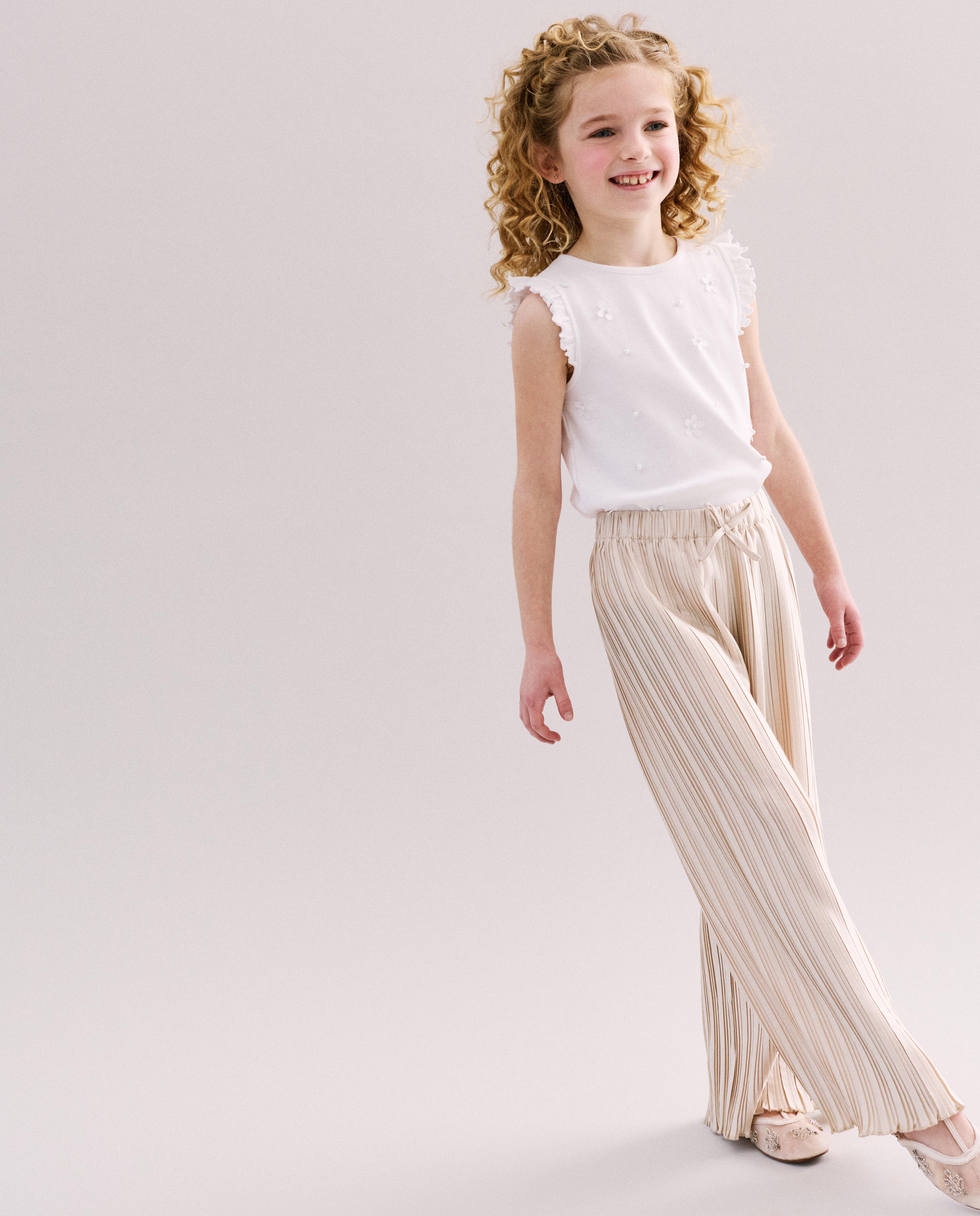 Pantalon pliss&eacute; en satin, Special occasions, 116-152