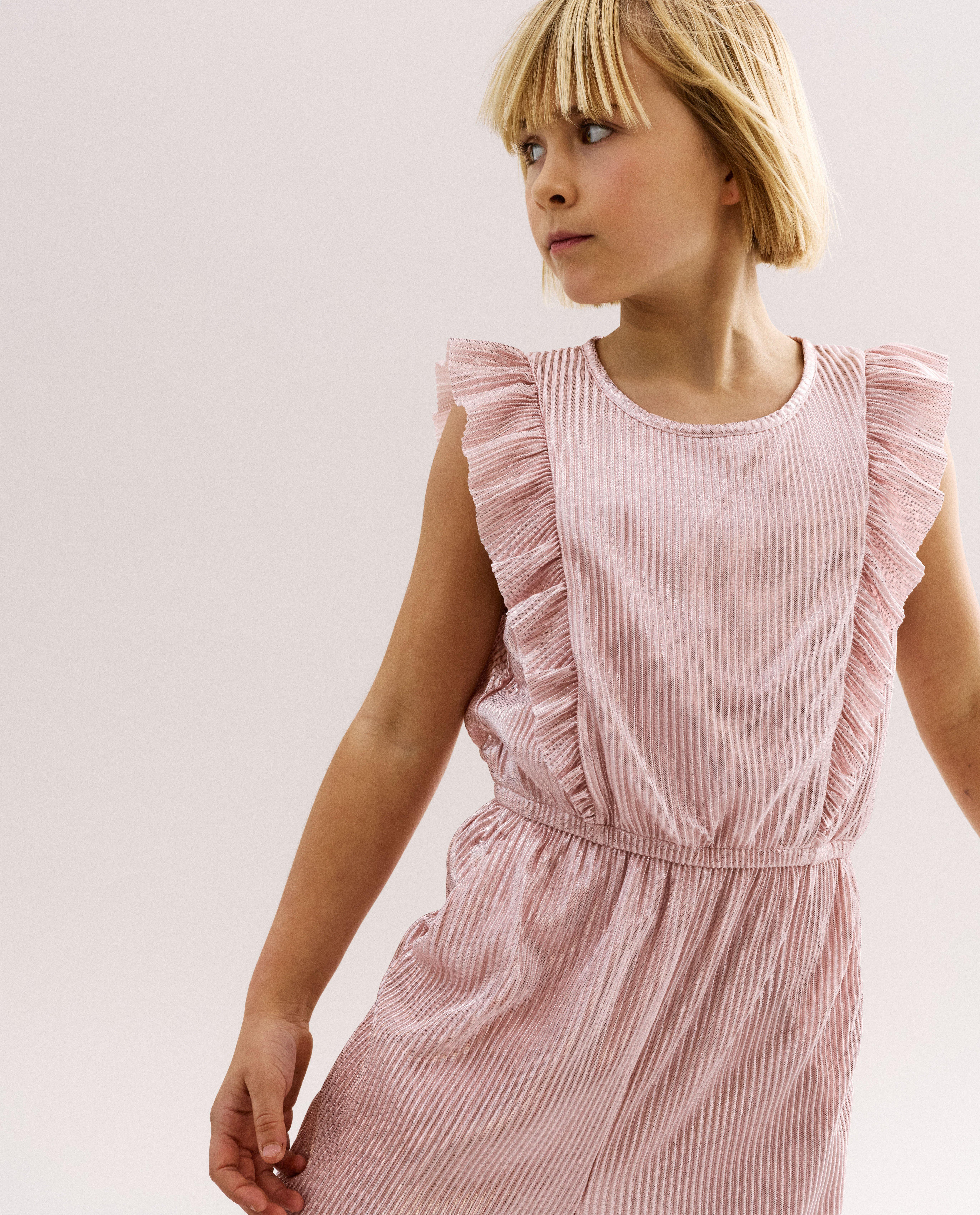 Pliss&eacute; jumpsuit met volants, wide leg fit, Special occasions, 116-152 - Product Detail - lichtroze - afbeelding nummer 4