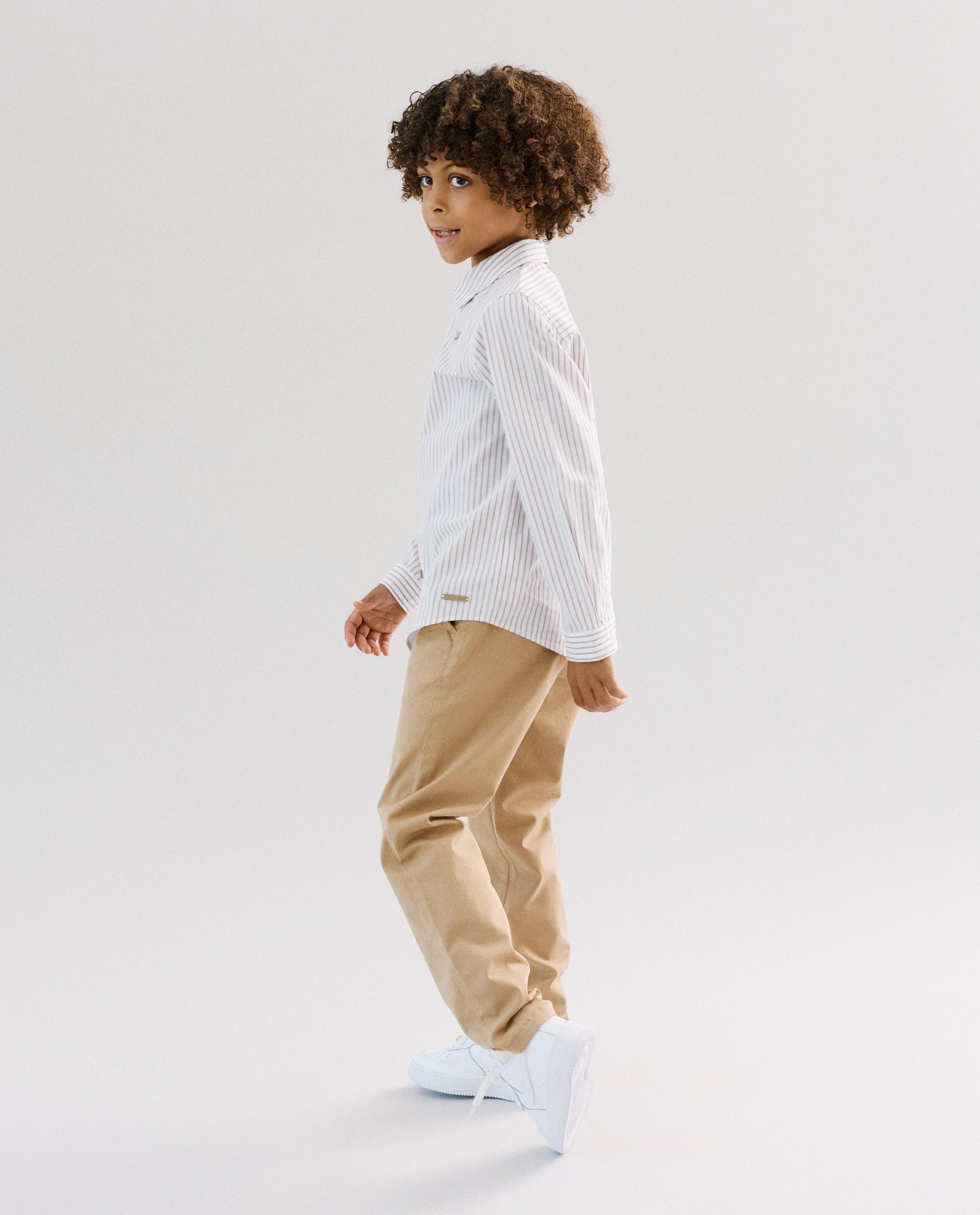 Chemise &agrave; fines rayures, regular fit, Special occasions, 116-164 - D&eacute;tails du produit - beige - image num&eacute;ro 3