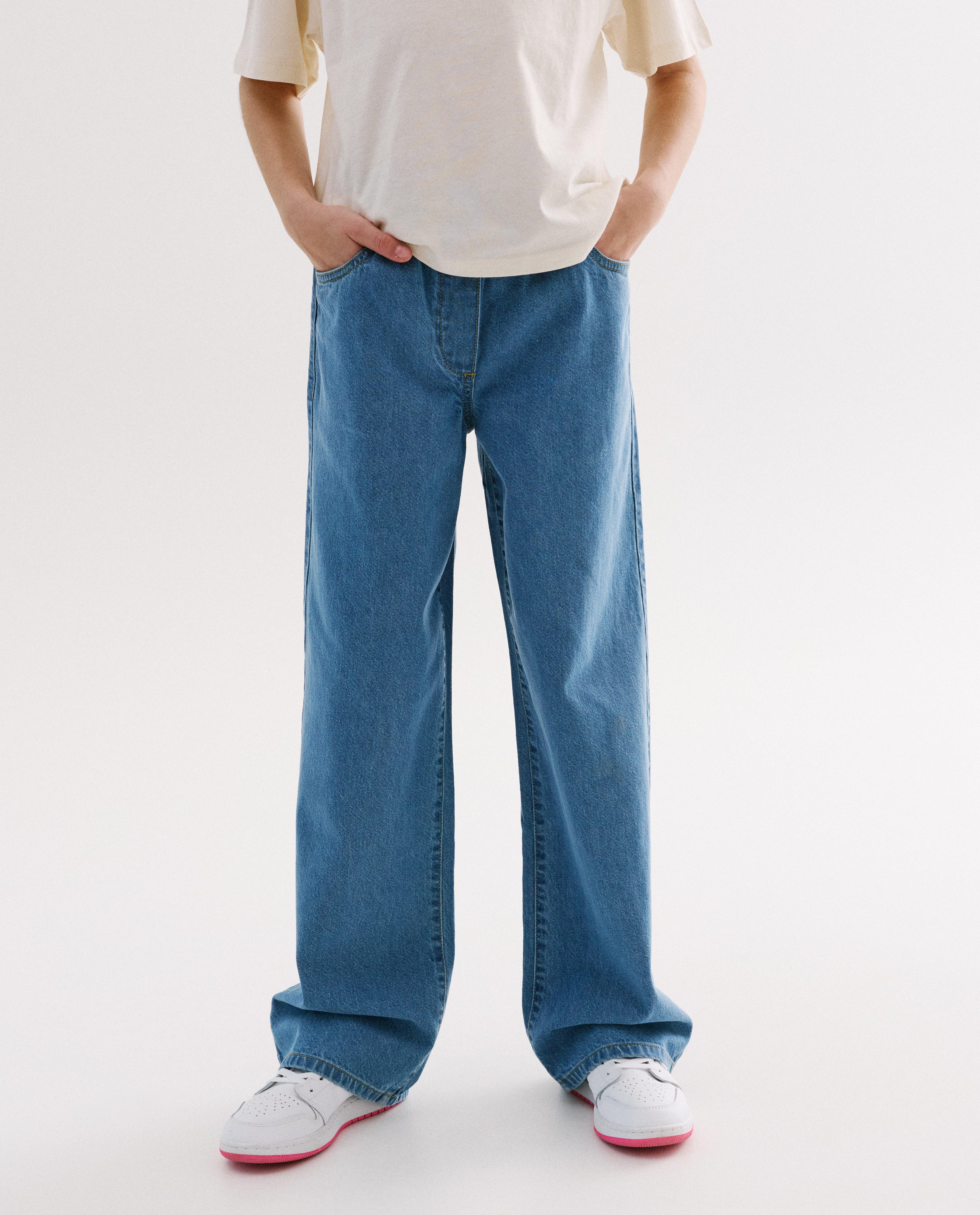 Blauwe jeans, straight fit - Product Detail - blauw - afbeelding nummer 3