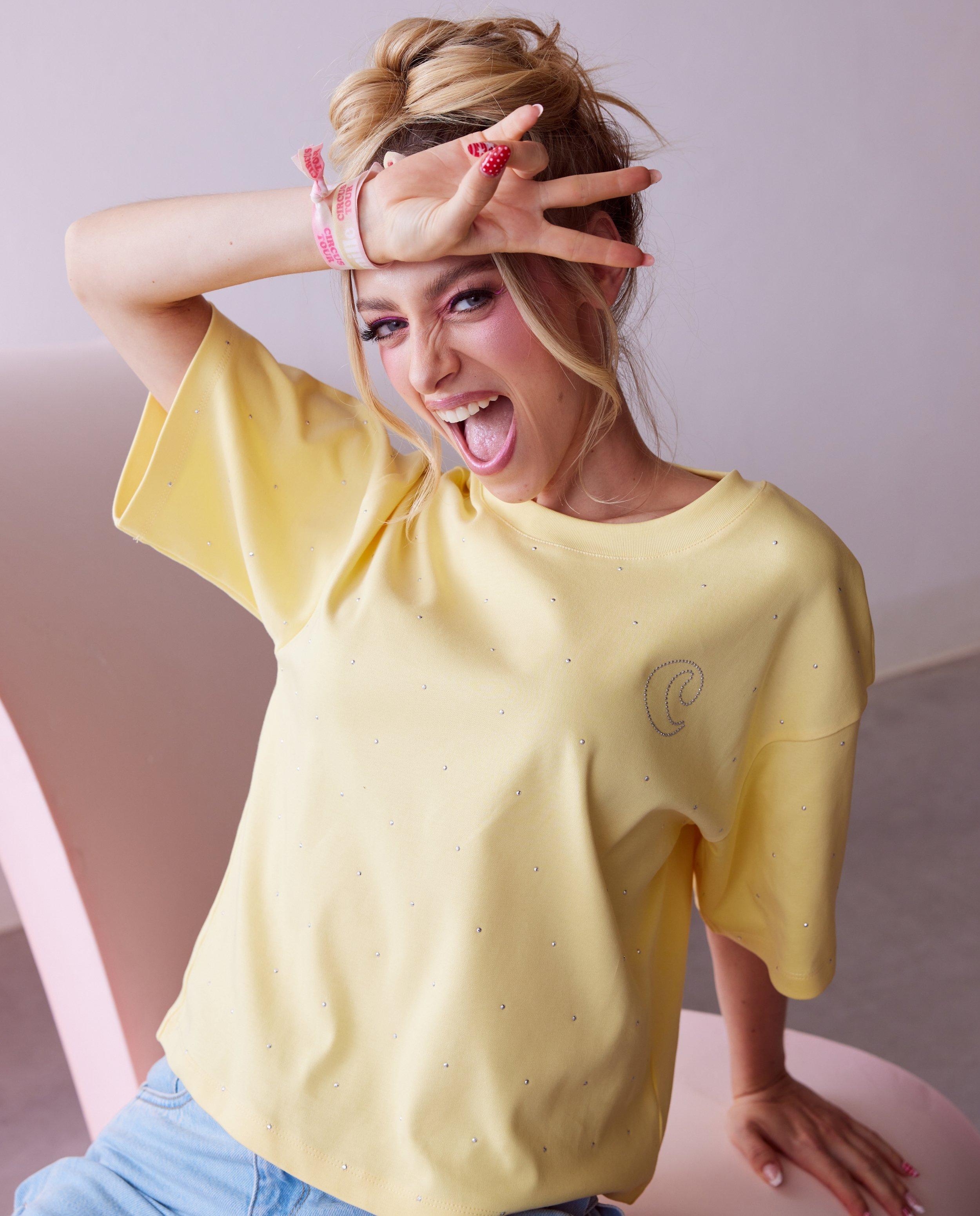 T-shirt avec d&eacute;tails brod&eacute;s, 116-164 - D&eacute;tails du produit - jaune claire - image num&eacute;ro 4