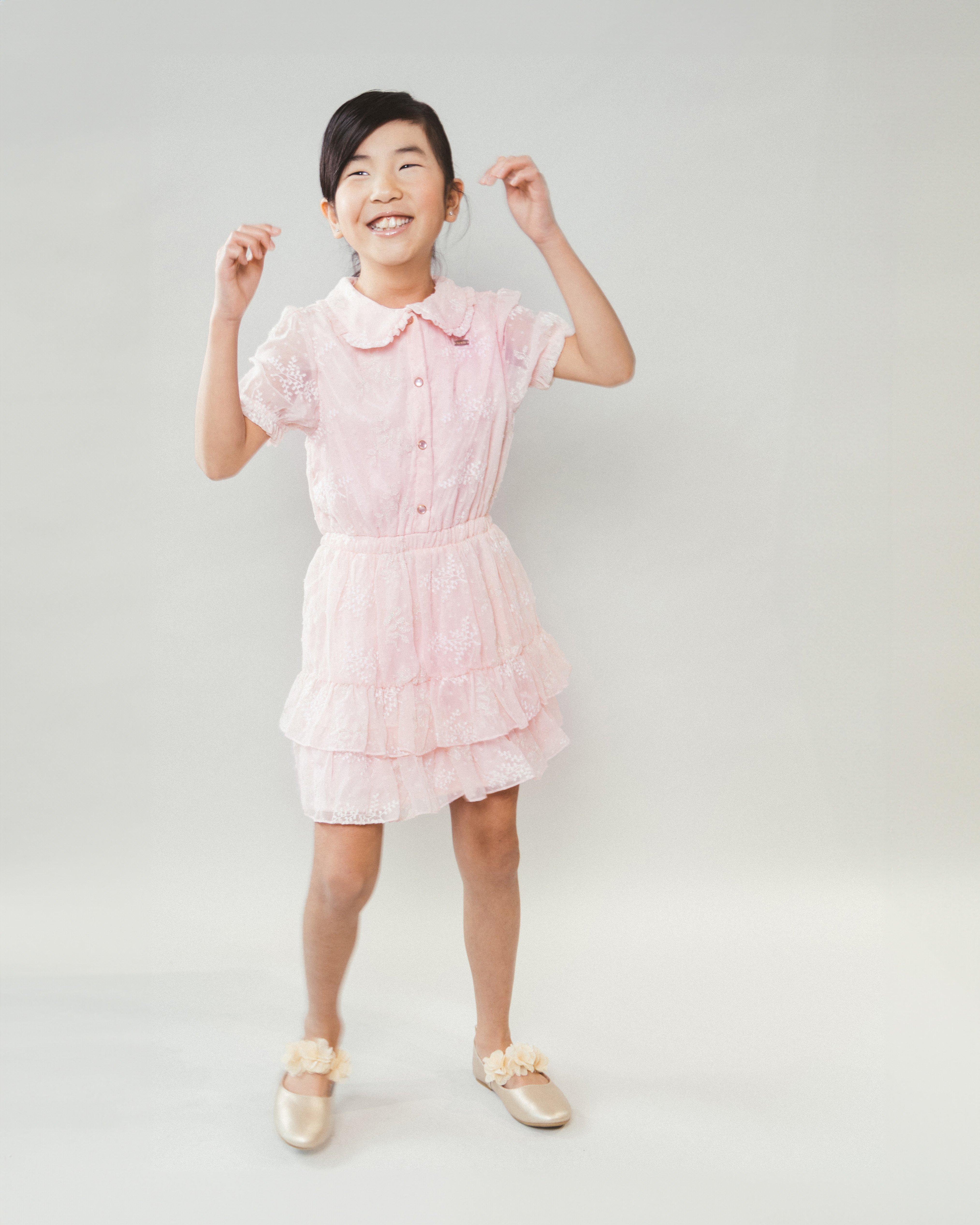 Robe avec fleurs brod&eacute;es, Special occasions, 122-152