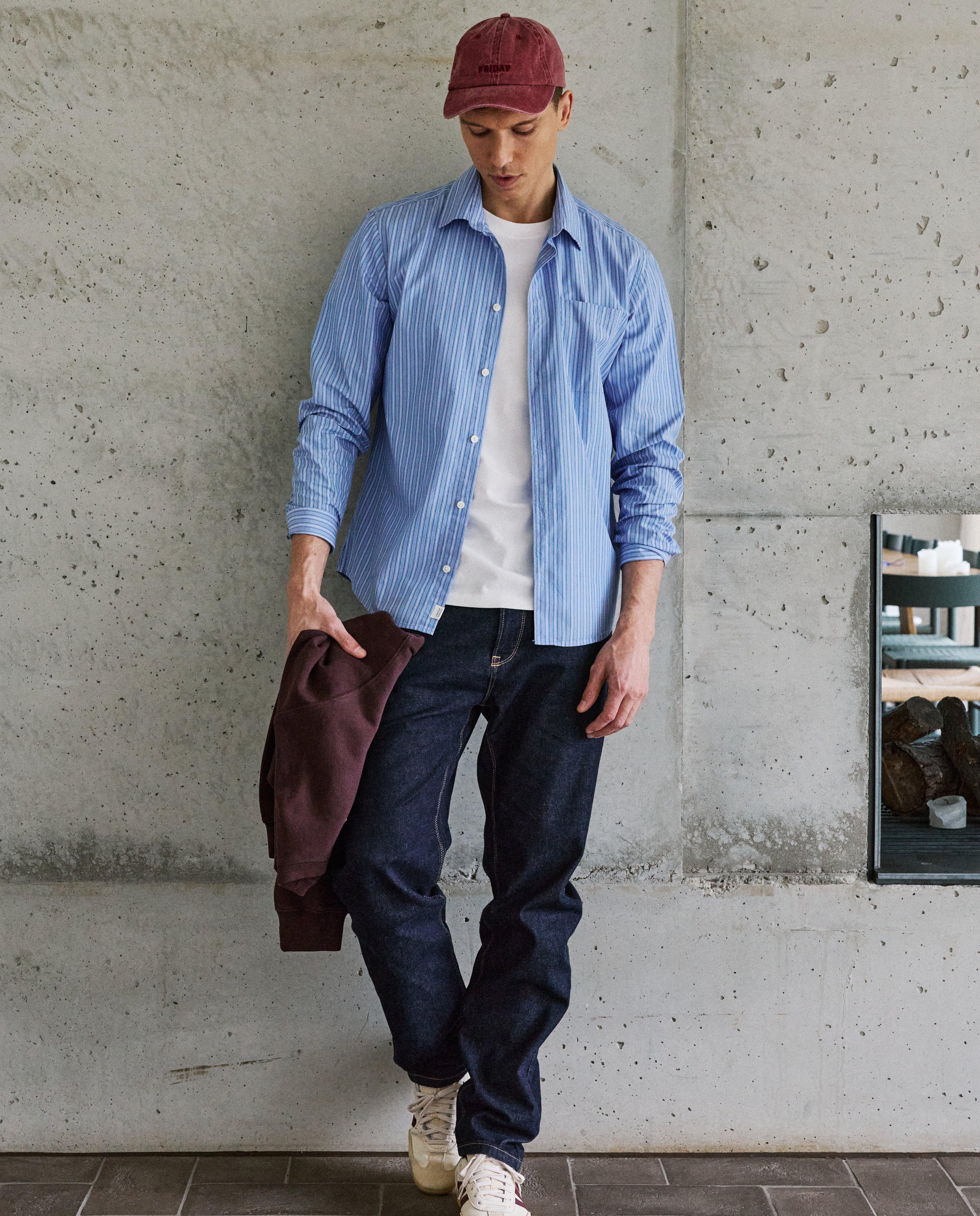 Donkerblauwe jeans van raw denim, relaxed fit - Friday