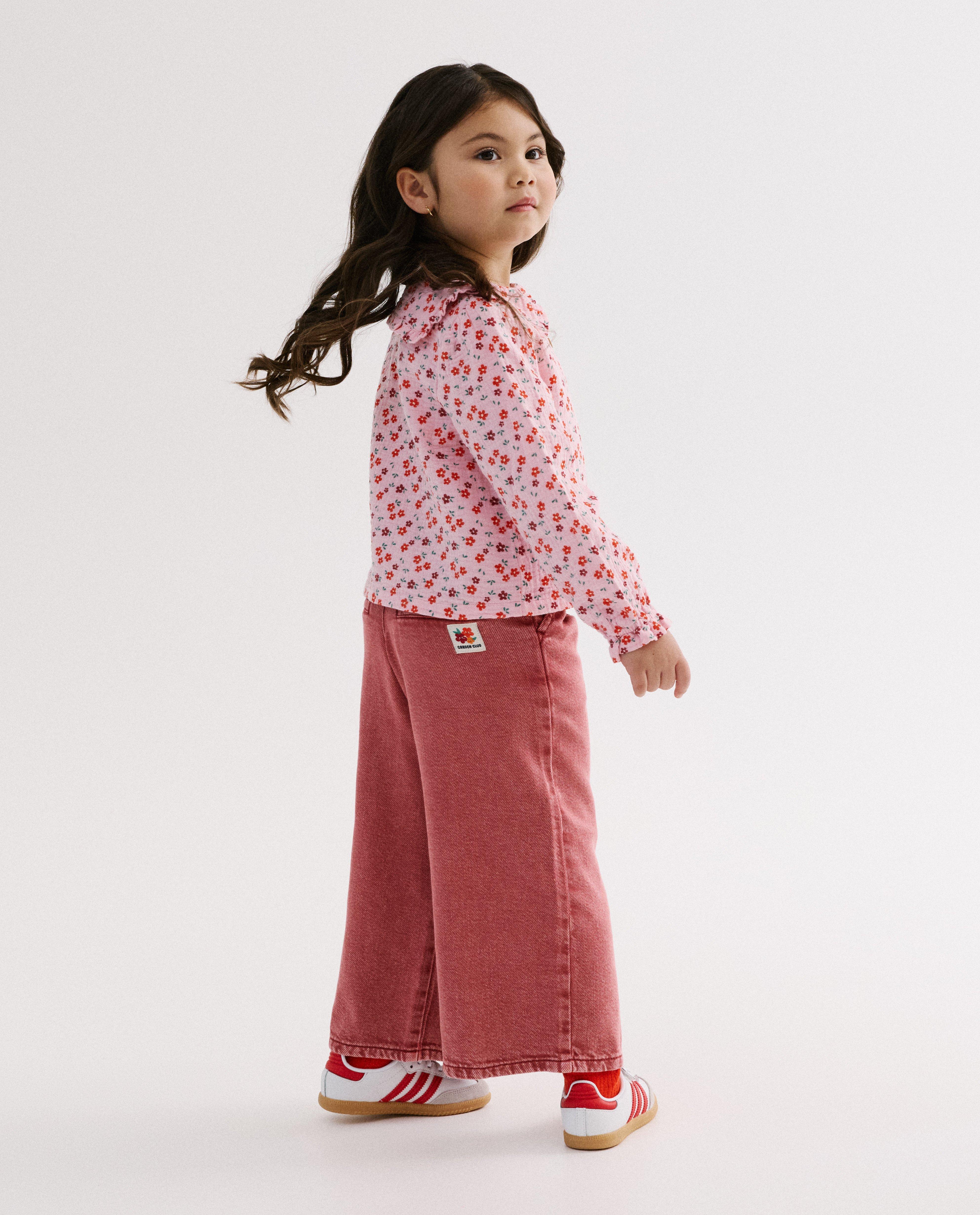Rode jeans met wassing, extra wide fit - Product Detail - donkerrood - afbeelding nummer 2