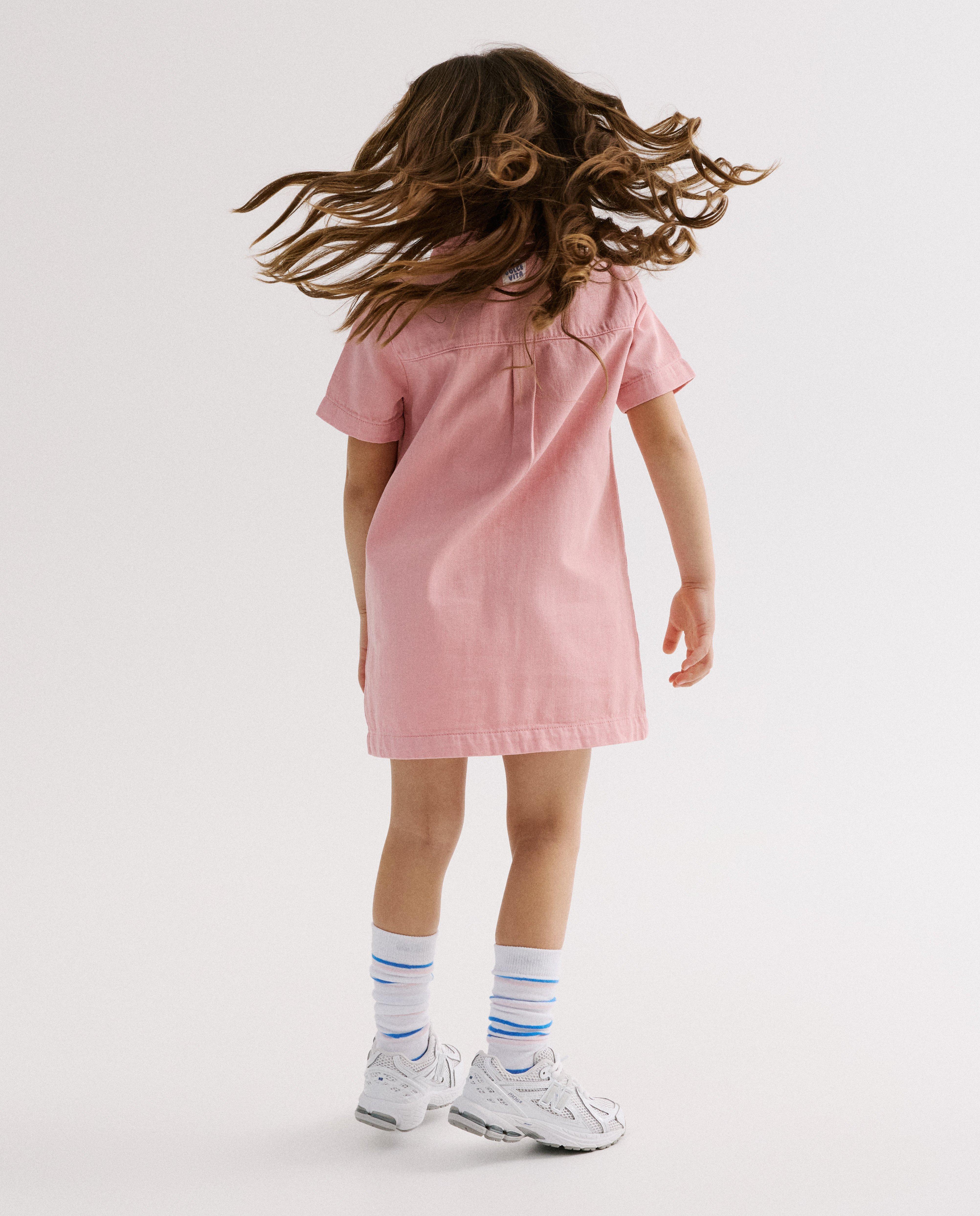 Robe rose en jeans - D&eacute;tails du produit - rose clair - image num&eacute;ro 2