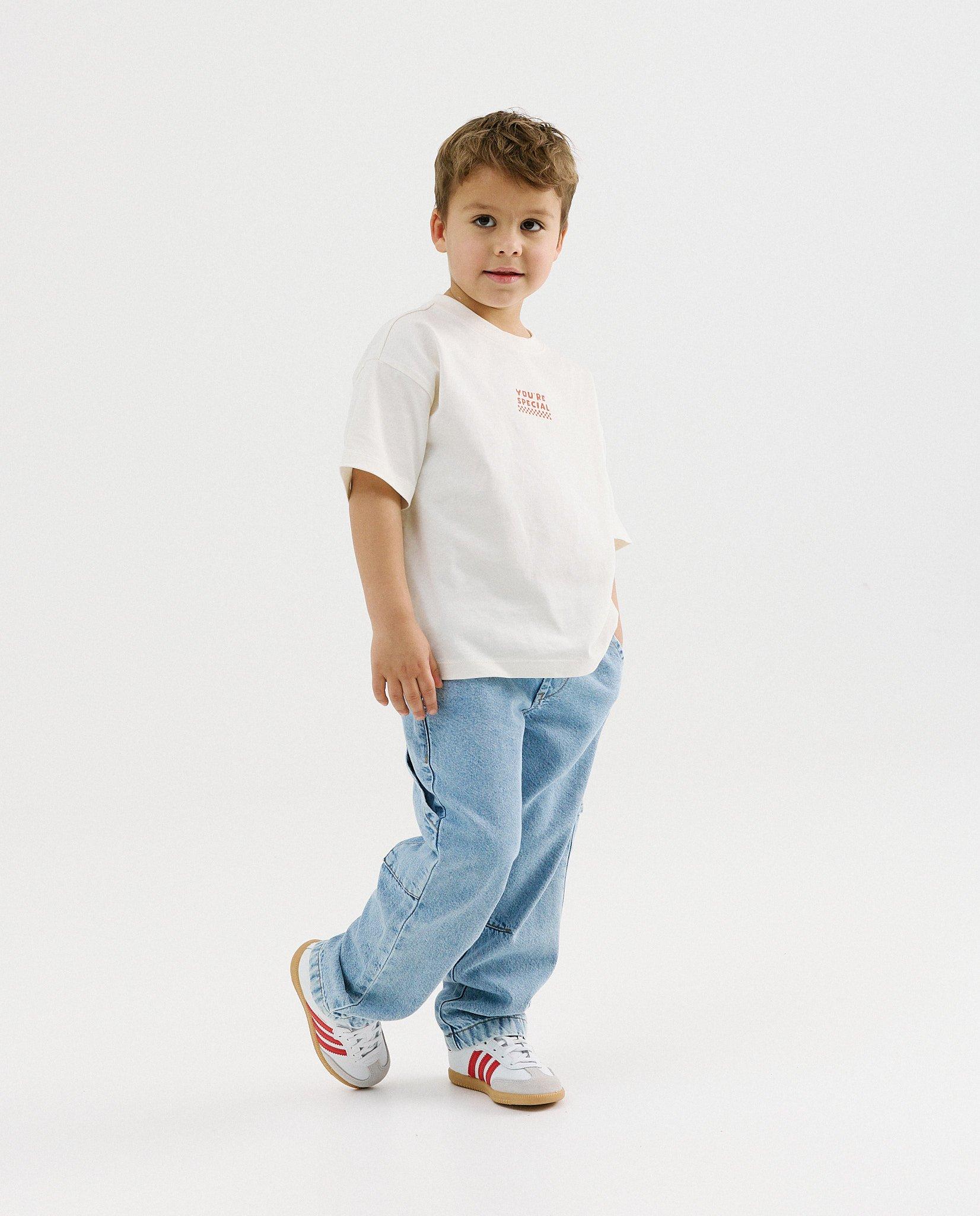 Jean avec d&eacute;tails carpenter