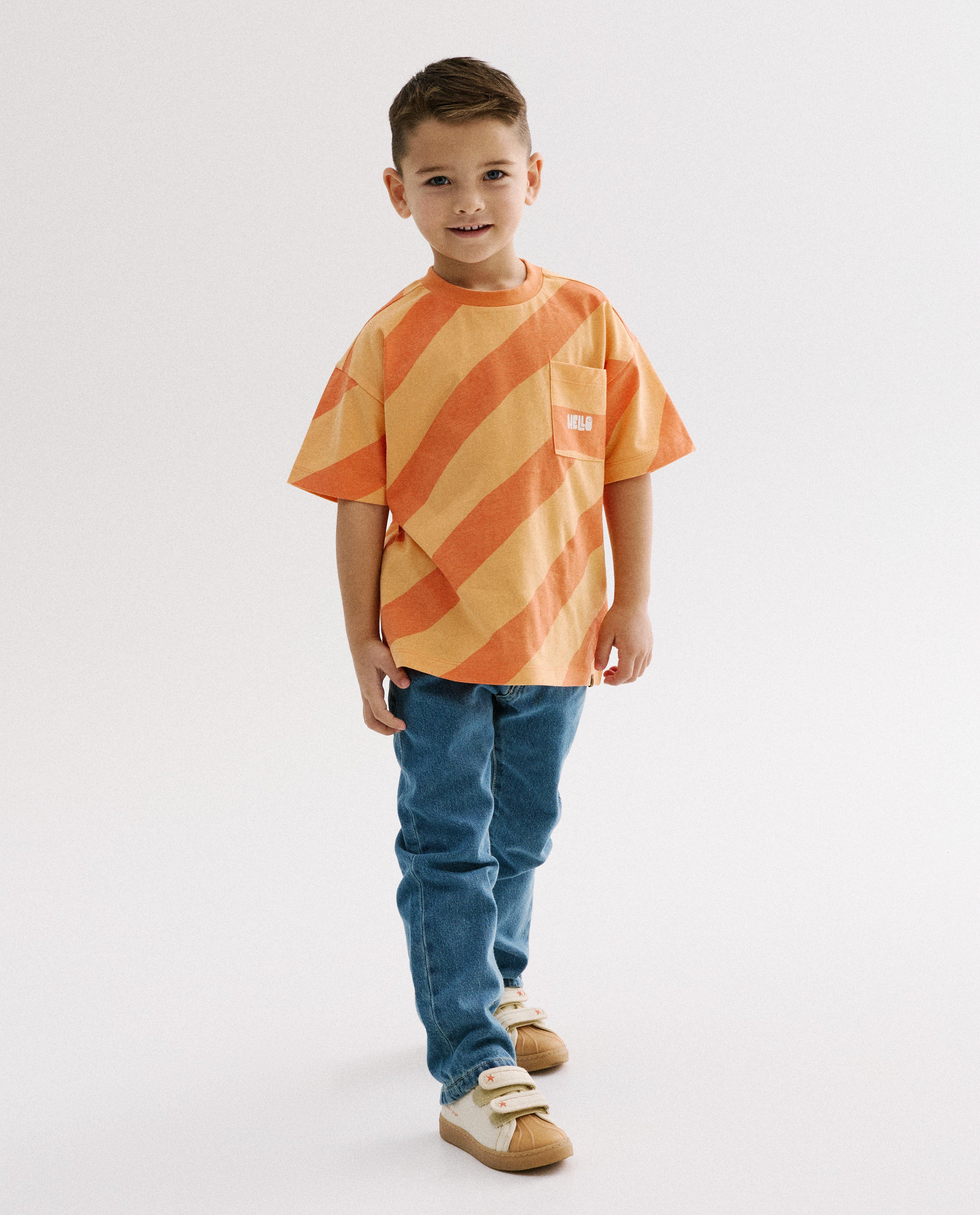 T-shirts - T-shirt met strepen, loose fit