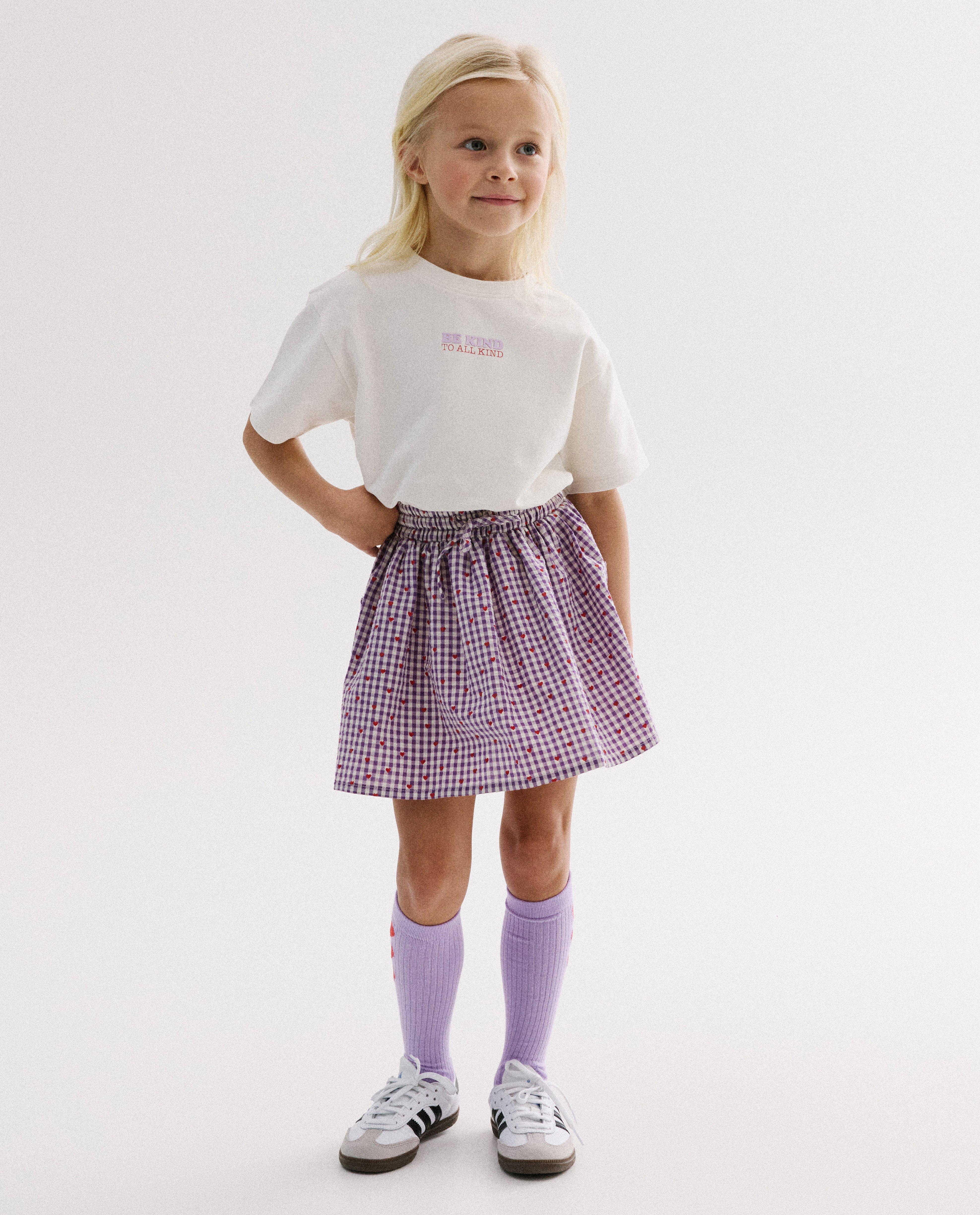 Jupe avec imprim&eacute; c&oelig;urs