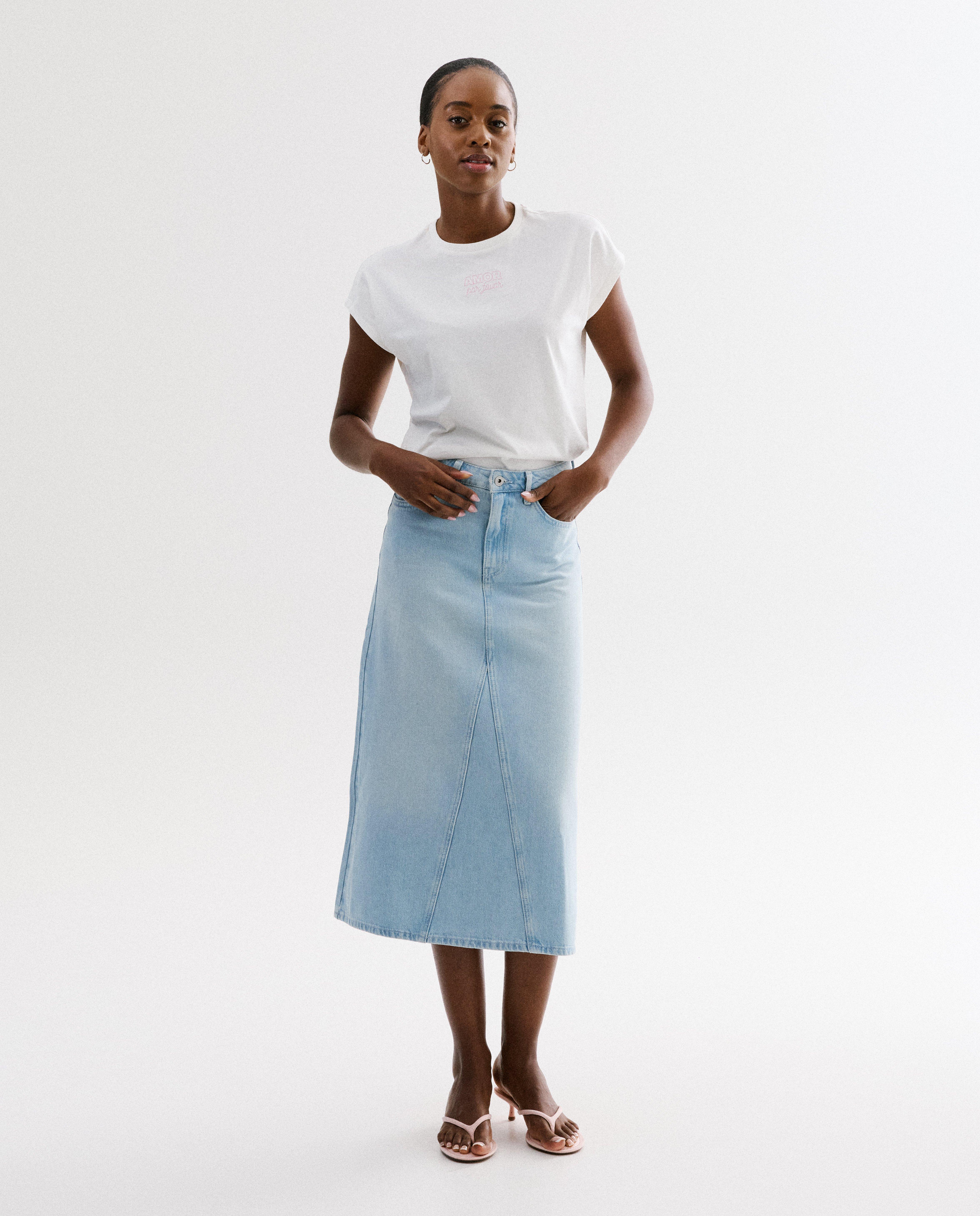 T-shirt met geborduurd opschrift, loose fit - Product Detail - wit - afbeelding nummer 2