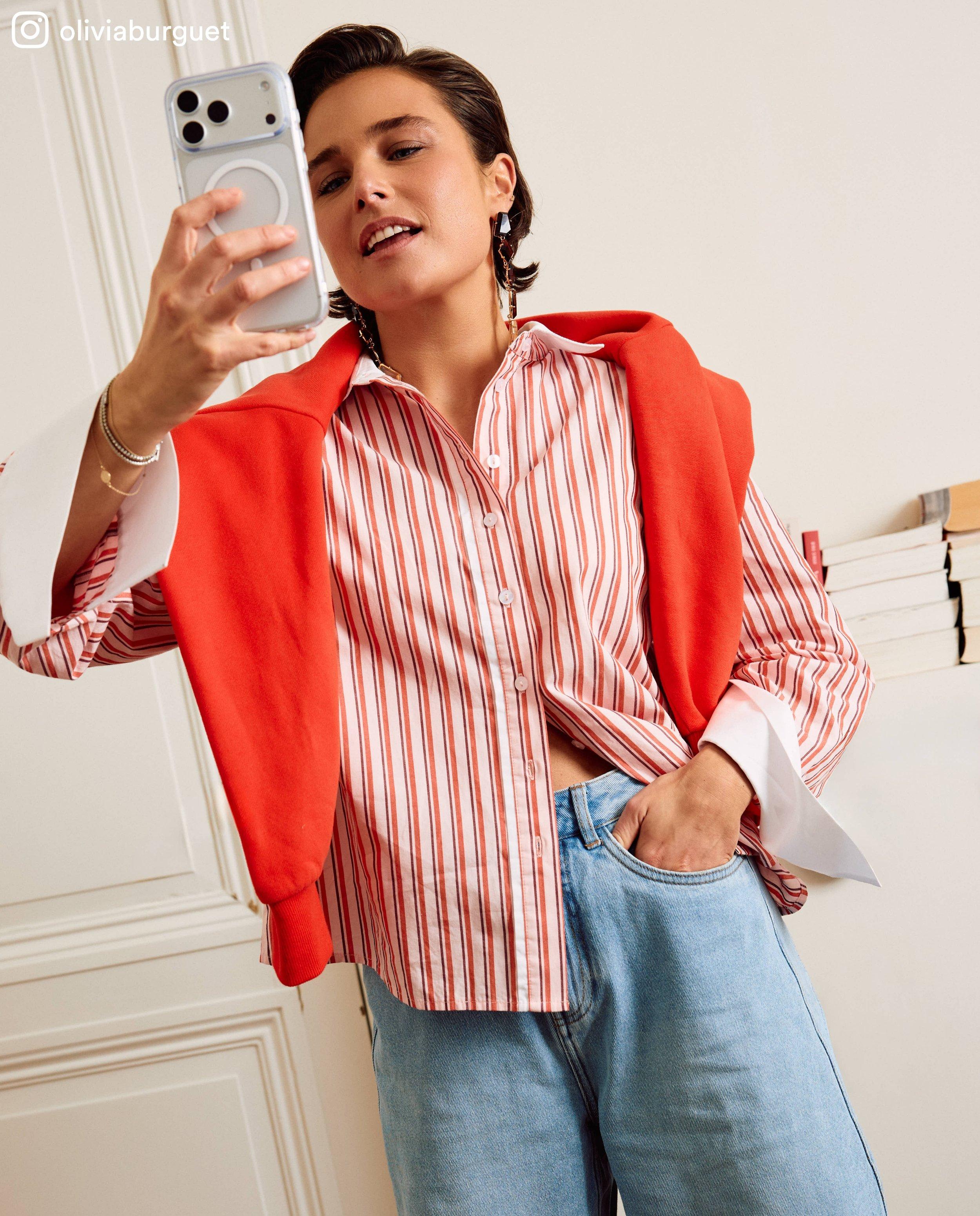 Chemise avec fines rayures