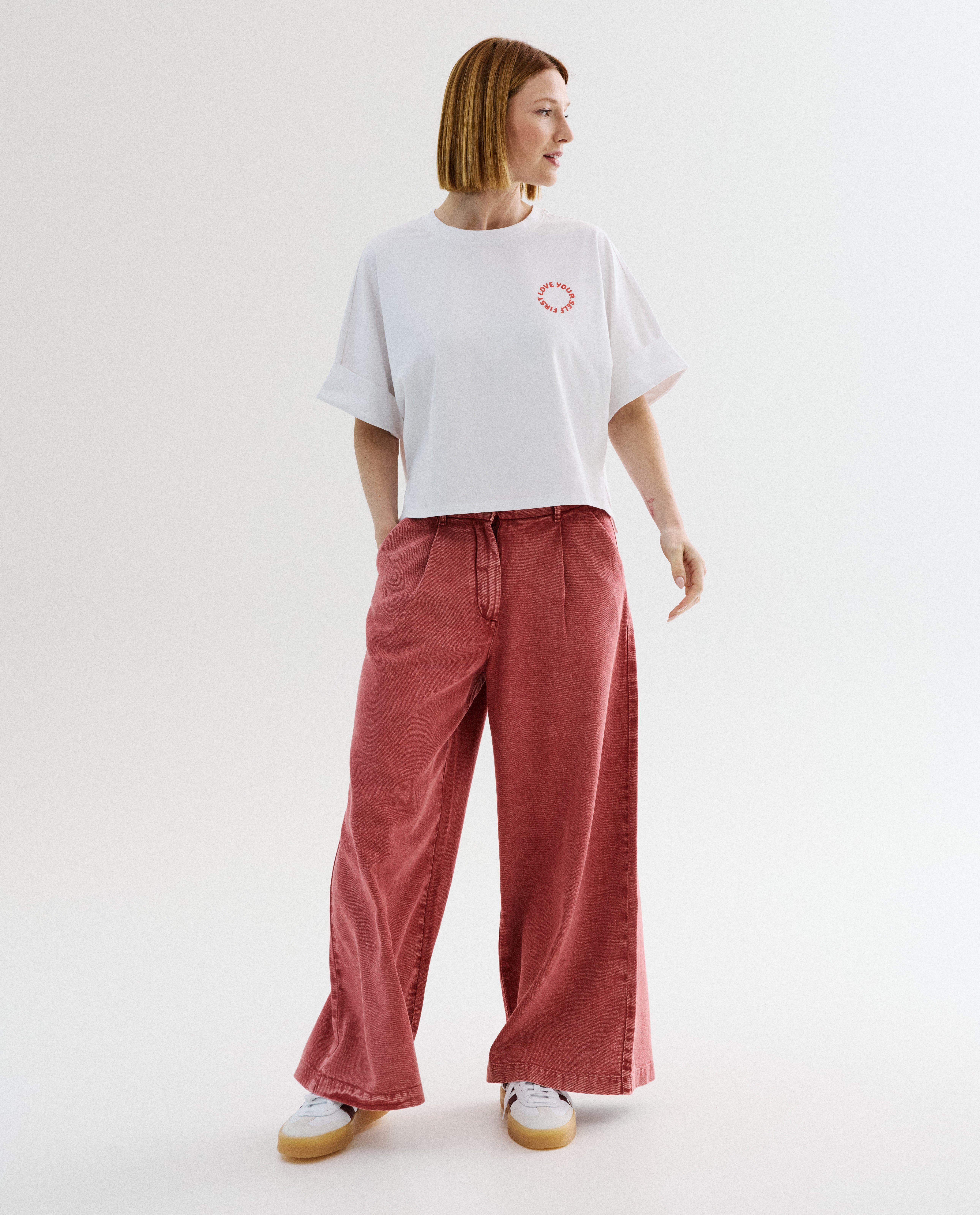 T-shirt &agrave; inscription en relief, loose fit - D&eacute;tails du produit - blanc - image num&eacute;ro 2