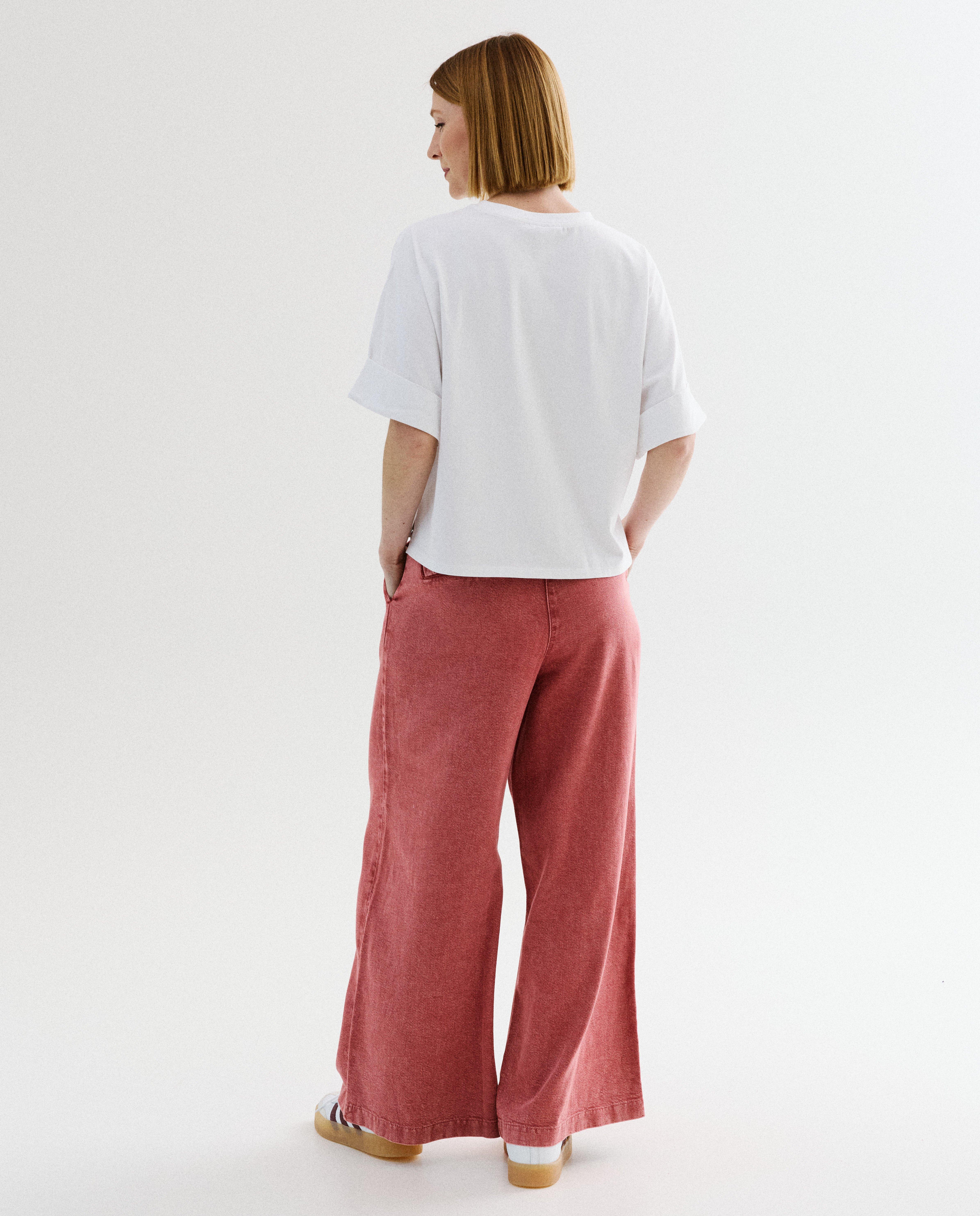 Jean rouge - D&eacute;tails du produit - rouge fonc&eacute; - image num&eacute;ro 2