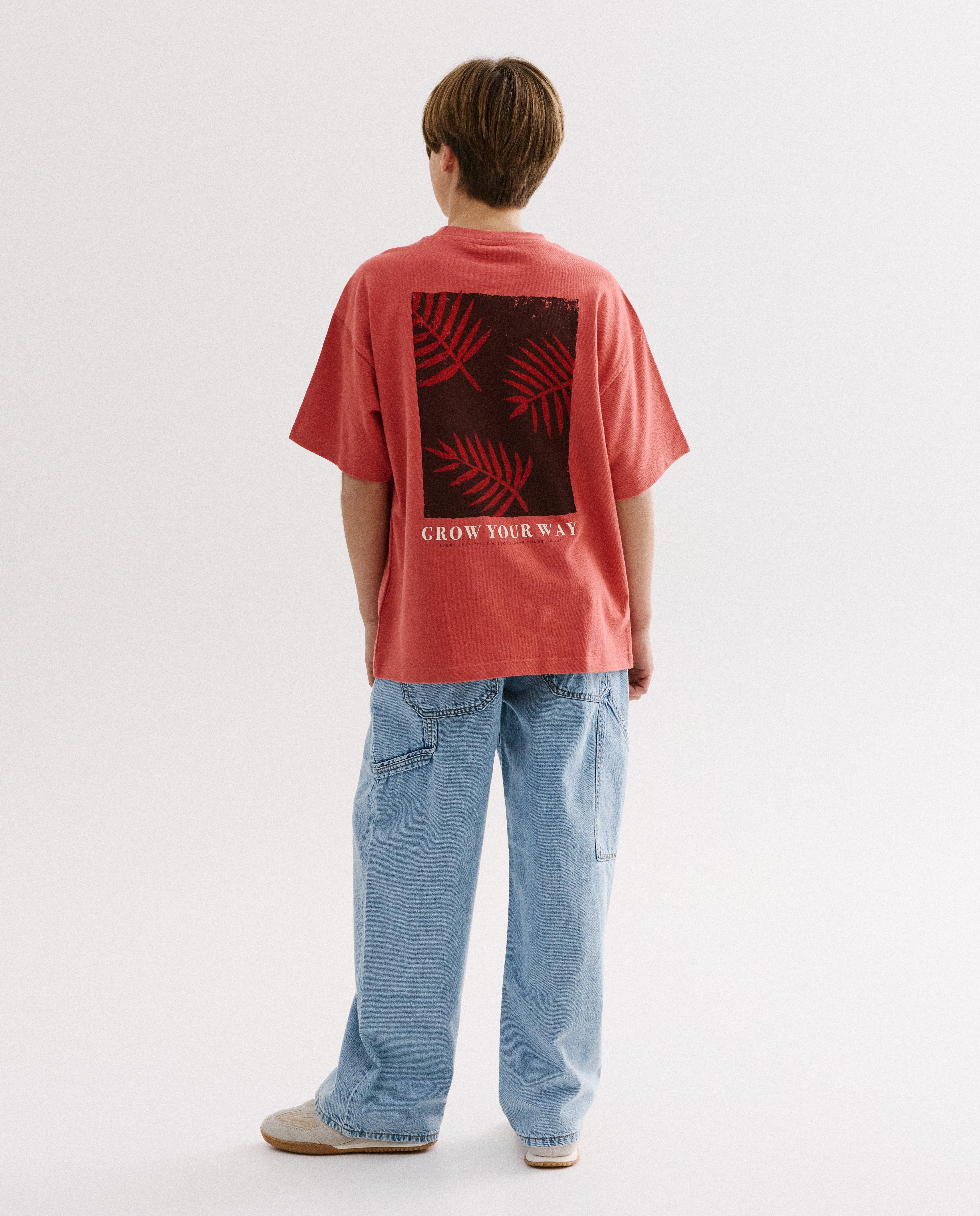 T-shirt met backprint - Product Detail - rood - afbeelding nummer 3