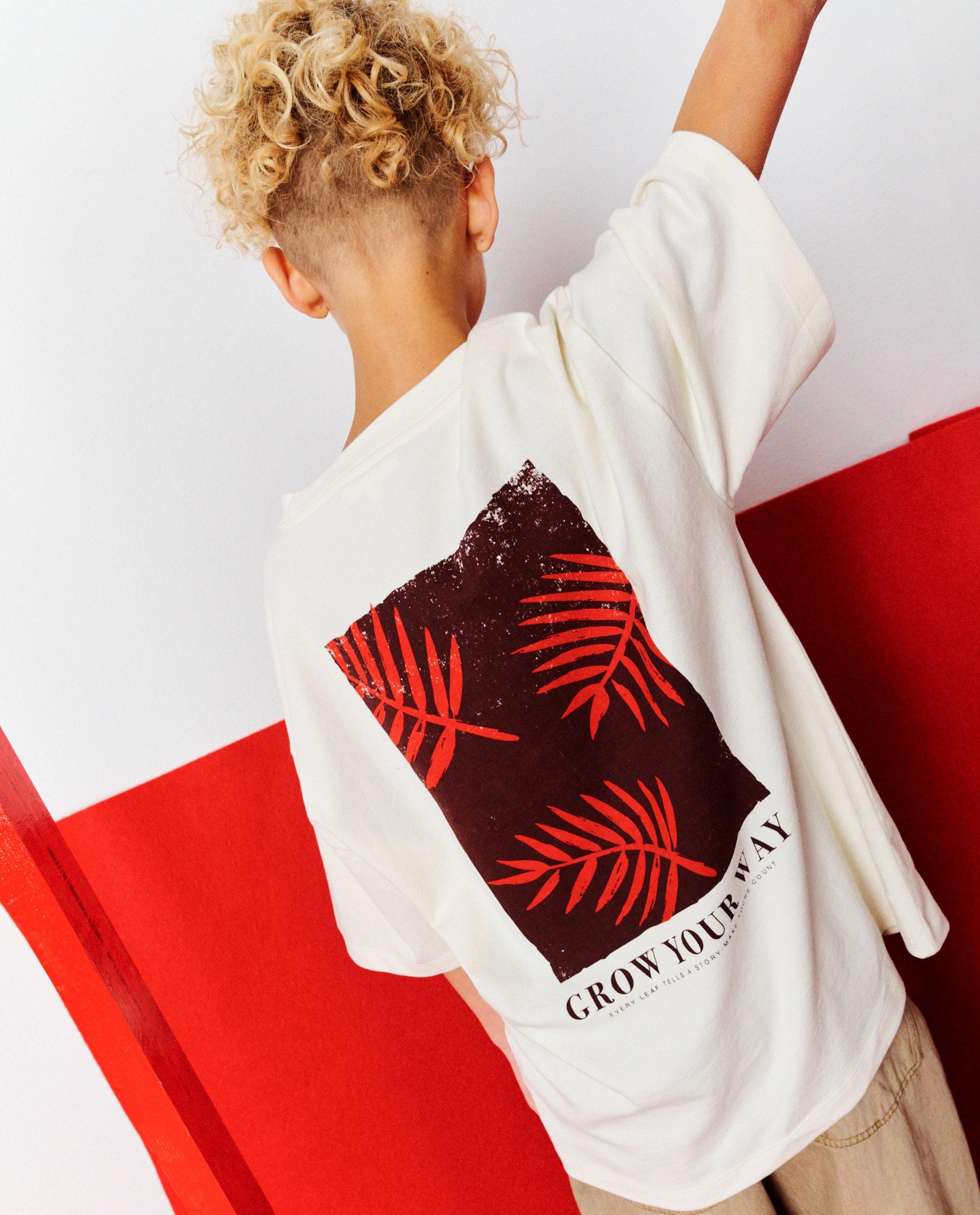 T-shirt met backprint - Product Detail - wit - afbeelding nummer 1