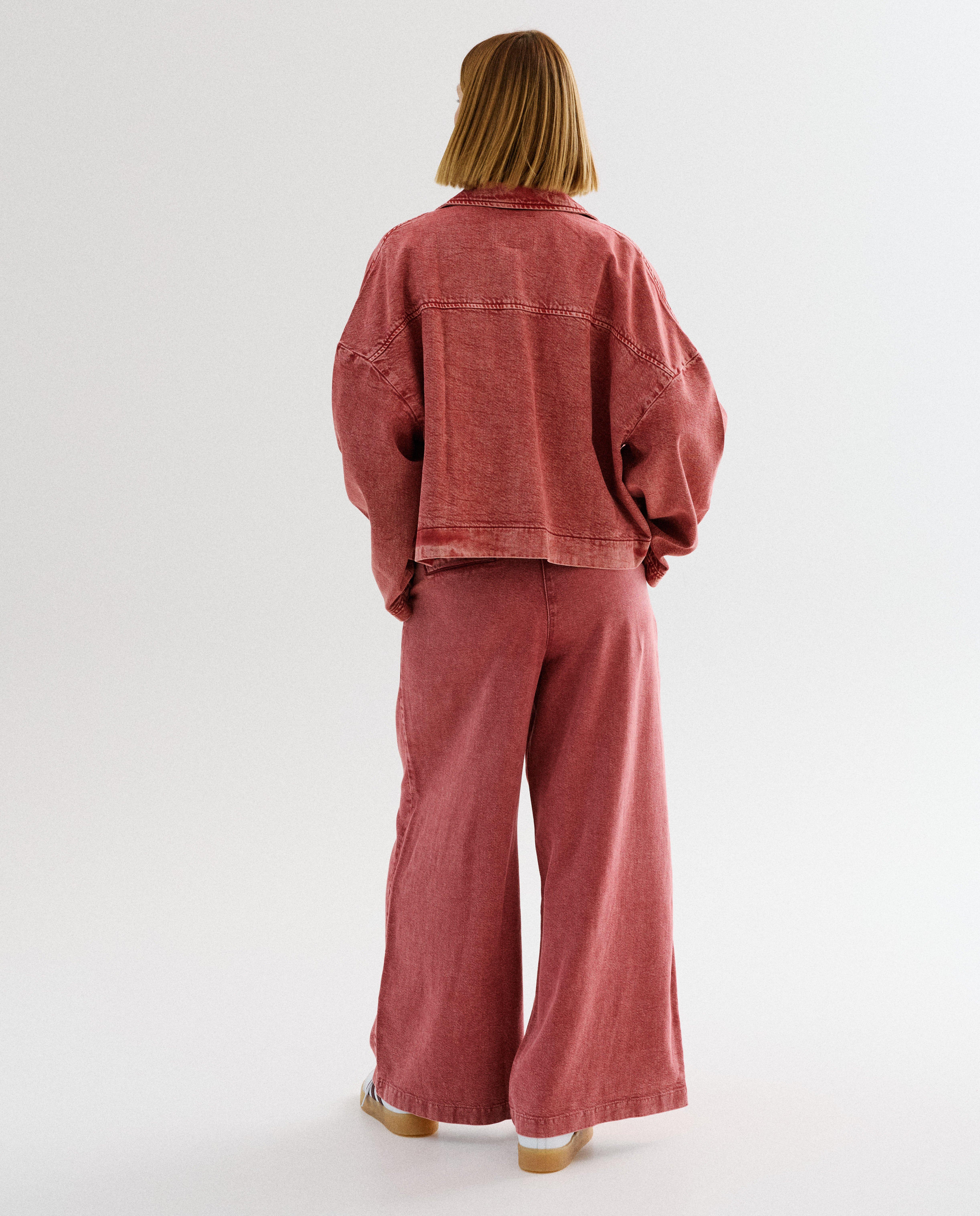 Rood jeansvest - D&eacute;tails du produit - rouge fonc&eacute; - image num&eacute;ro 4
