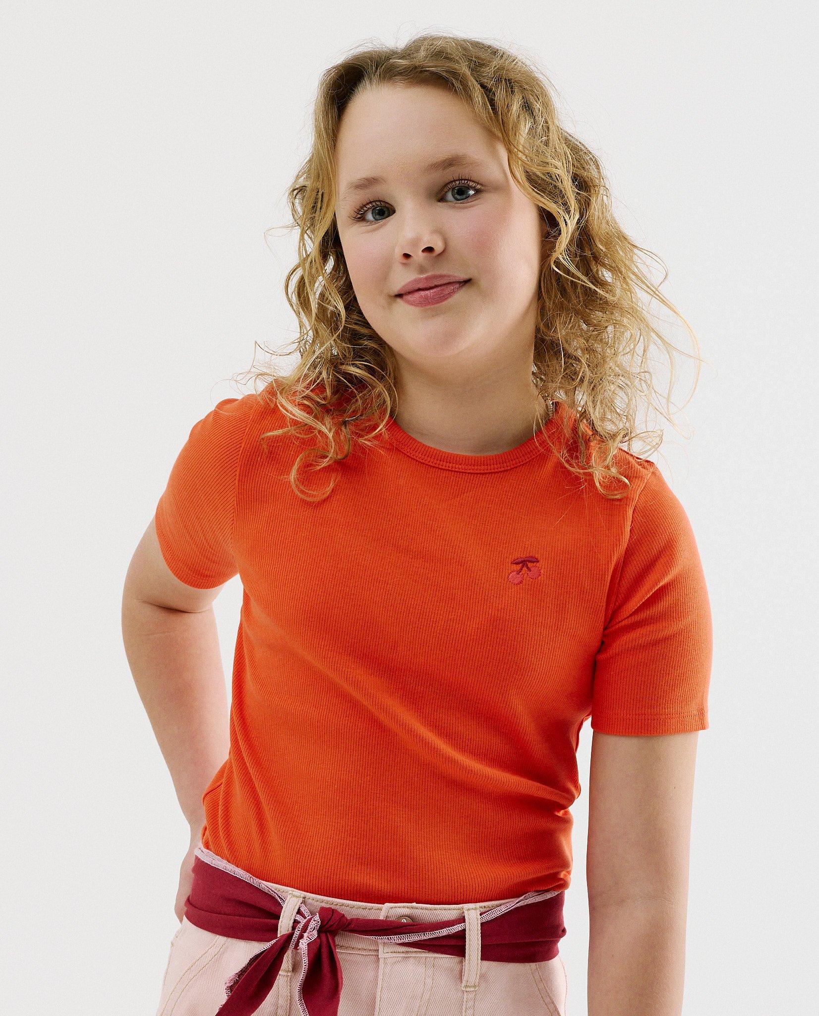 T-shirt met geborduurde kersen