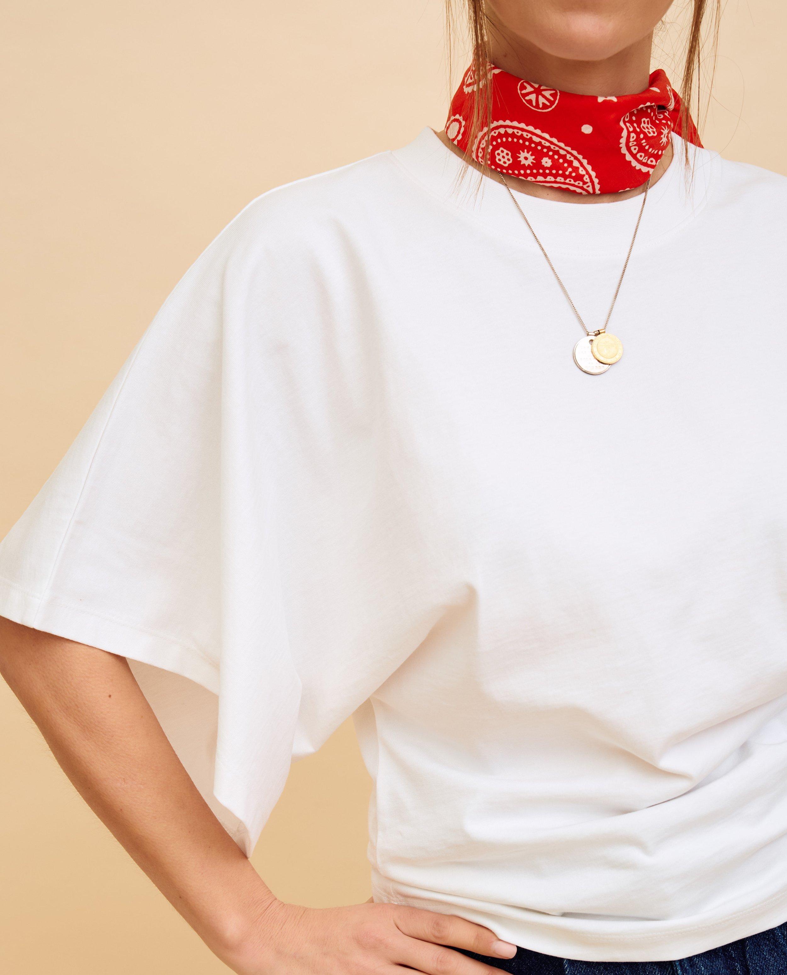 T-shirt &agrave; manches papillon - D&eacute;tails du produit - blanc - image num&eacute;ro 3