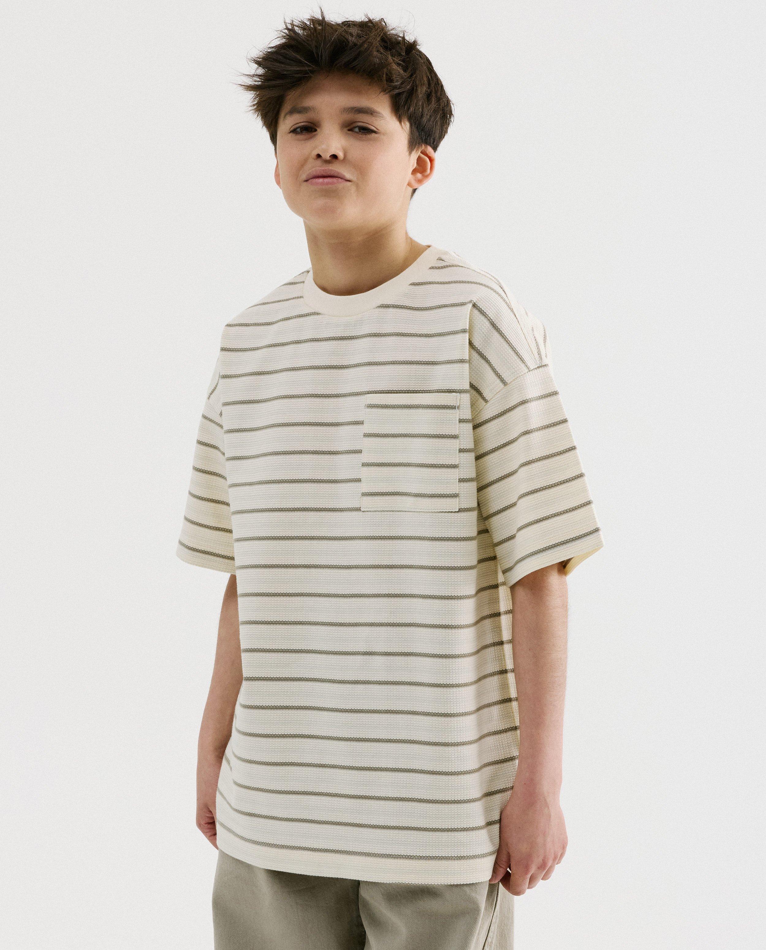 T-shirt met wafelpatroon, loose fit - Product Detail - beige - afbeelding nummer 1