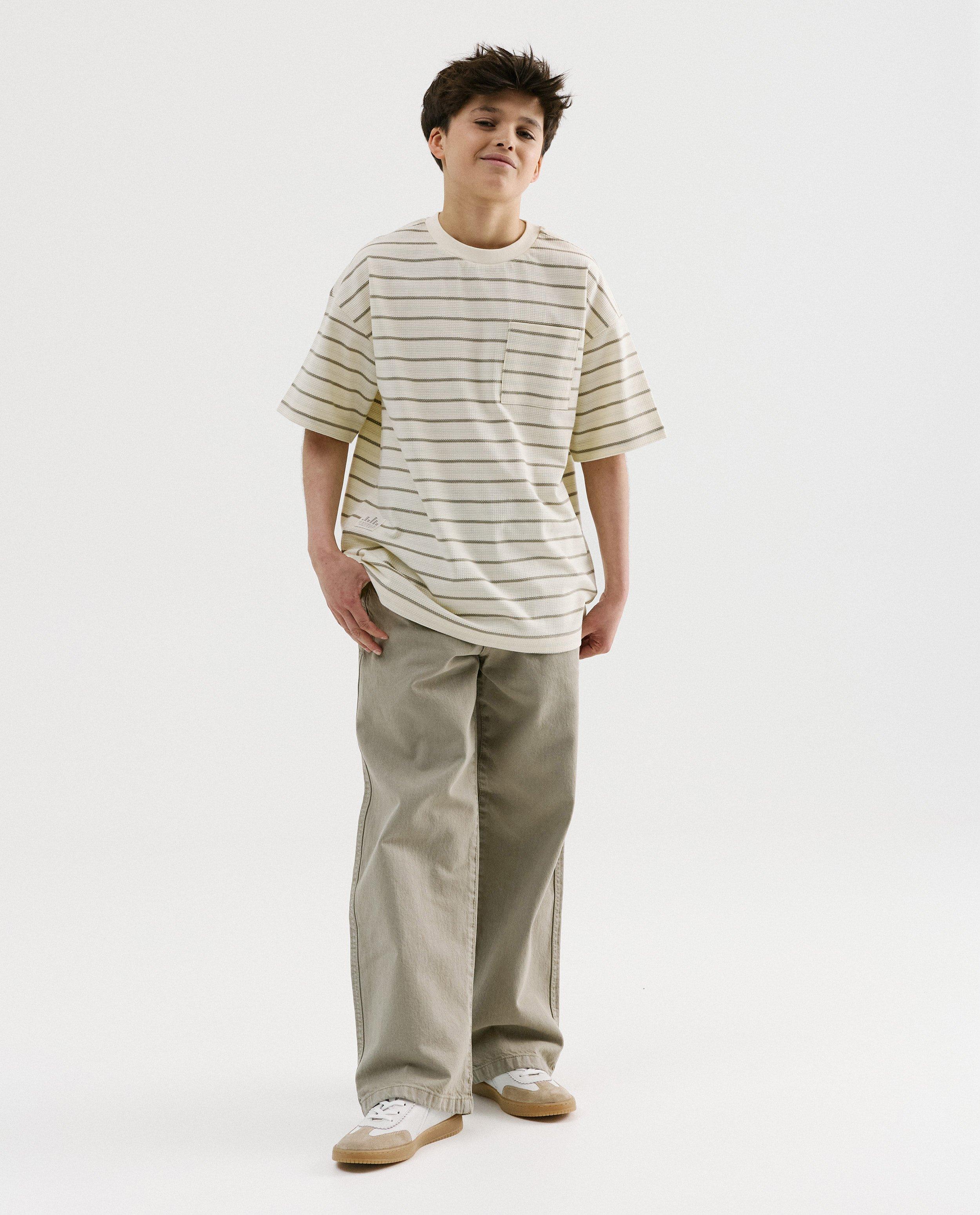 T-shirt met wafelpatroon, loose fit - Product Detail - beige - afbeelding nummer 2