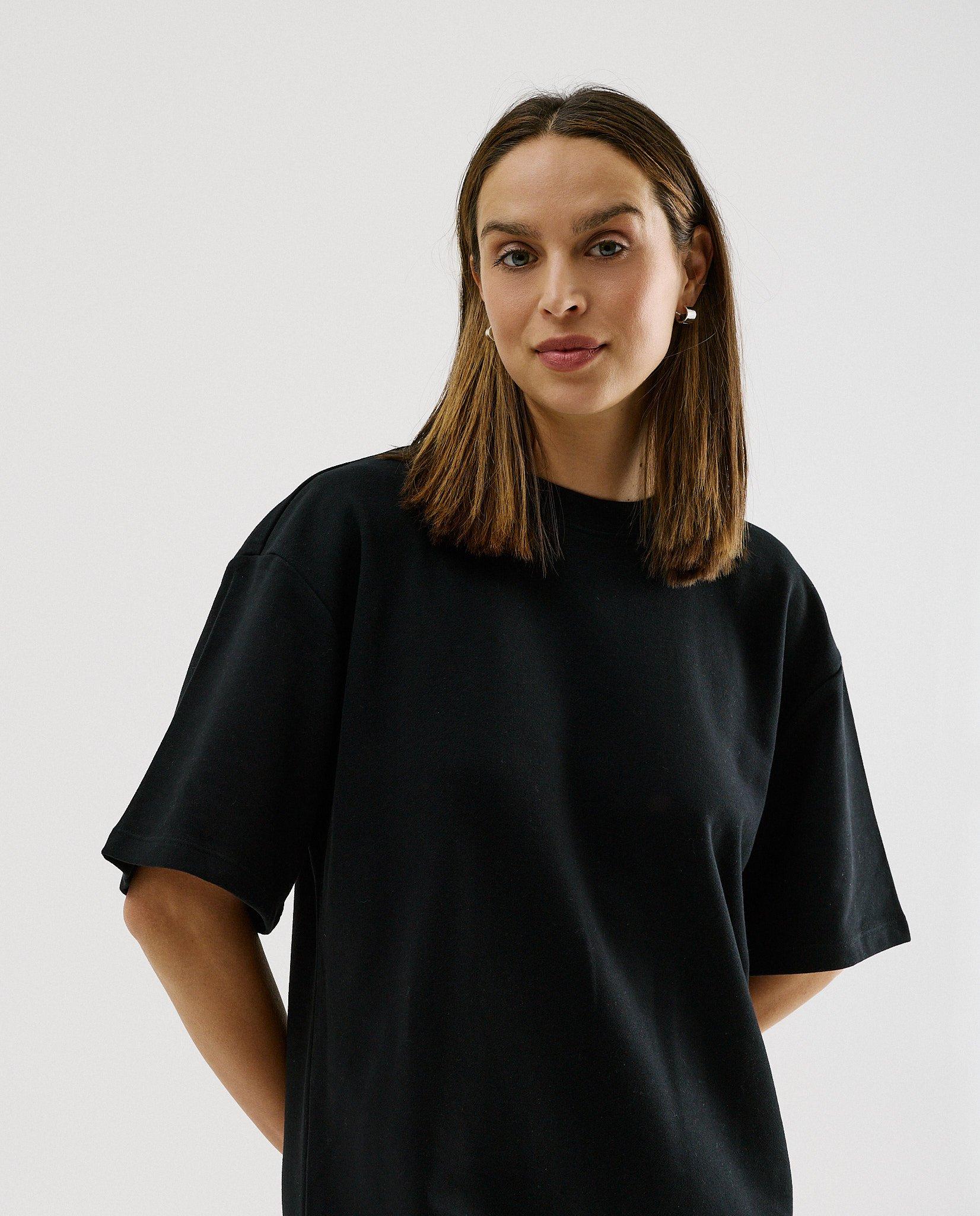 Zwarte T-shirtjurk - Product Detail - zwart - afbeelding nummer 3