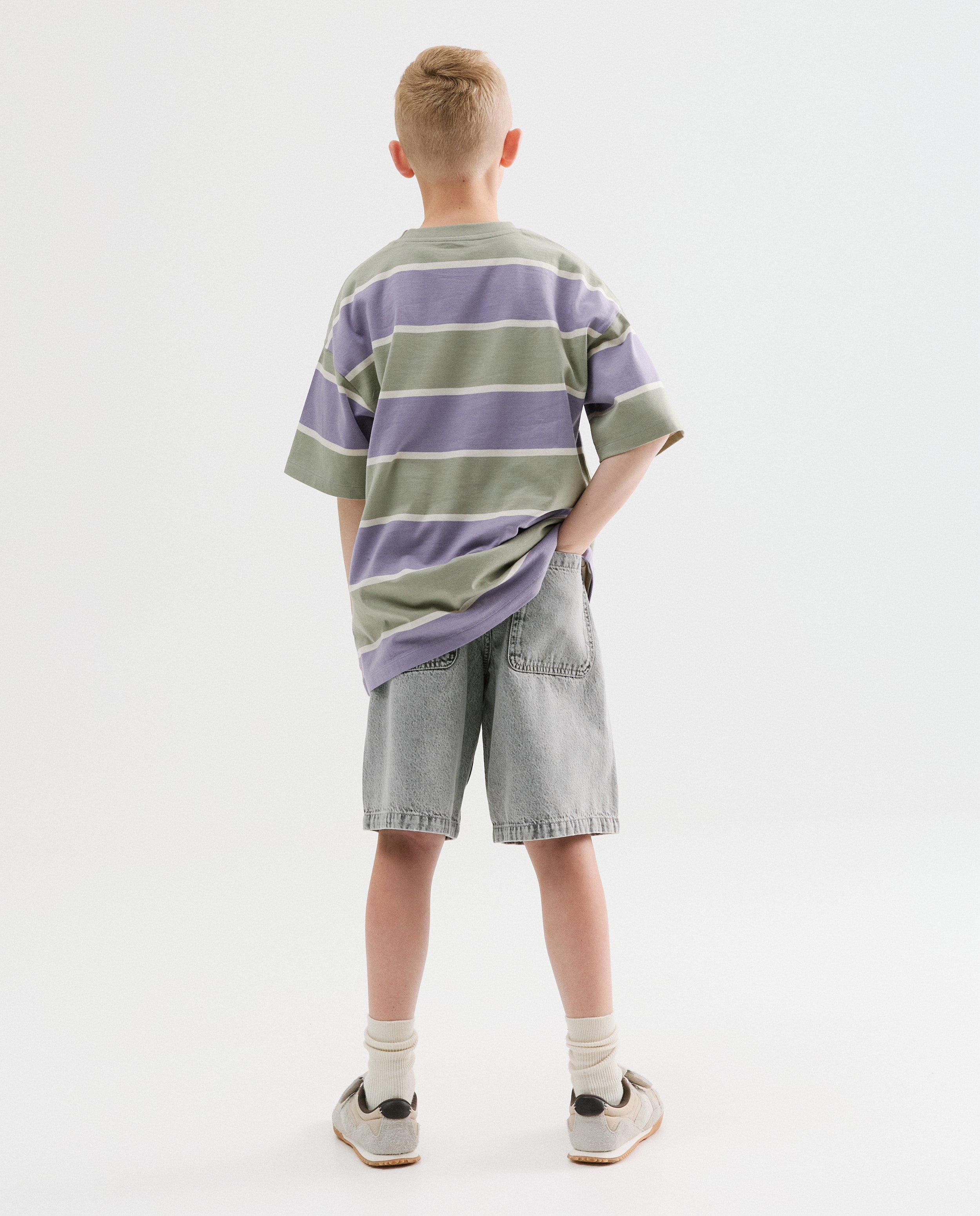 Short en jean gris en 100% coton bio, 128-164 - D&eacute;tails du produit - gris clair - image num&eacute;ro 2