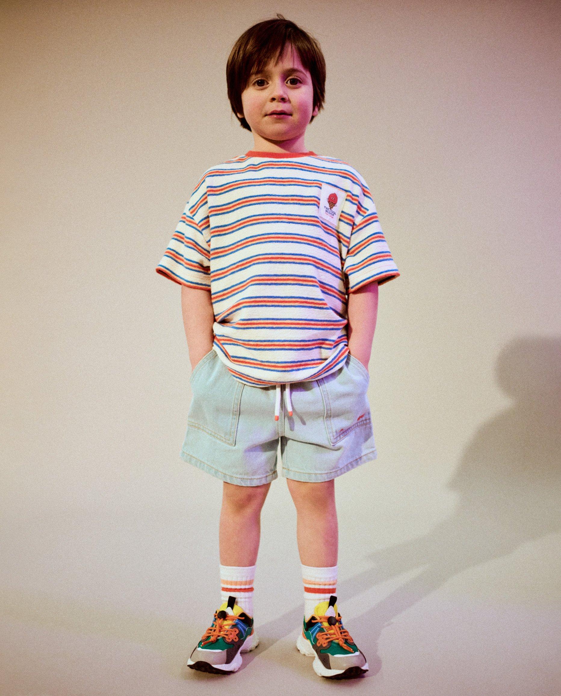 Lichtblauwe jeansshort