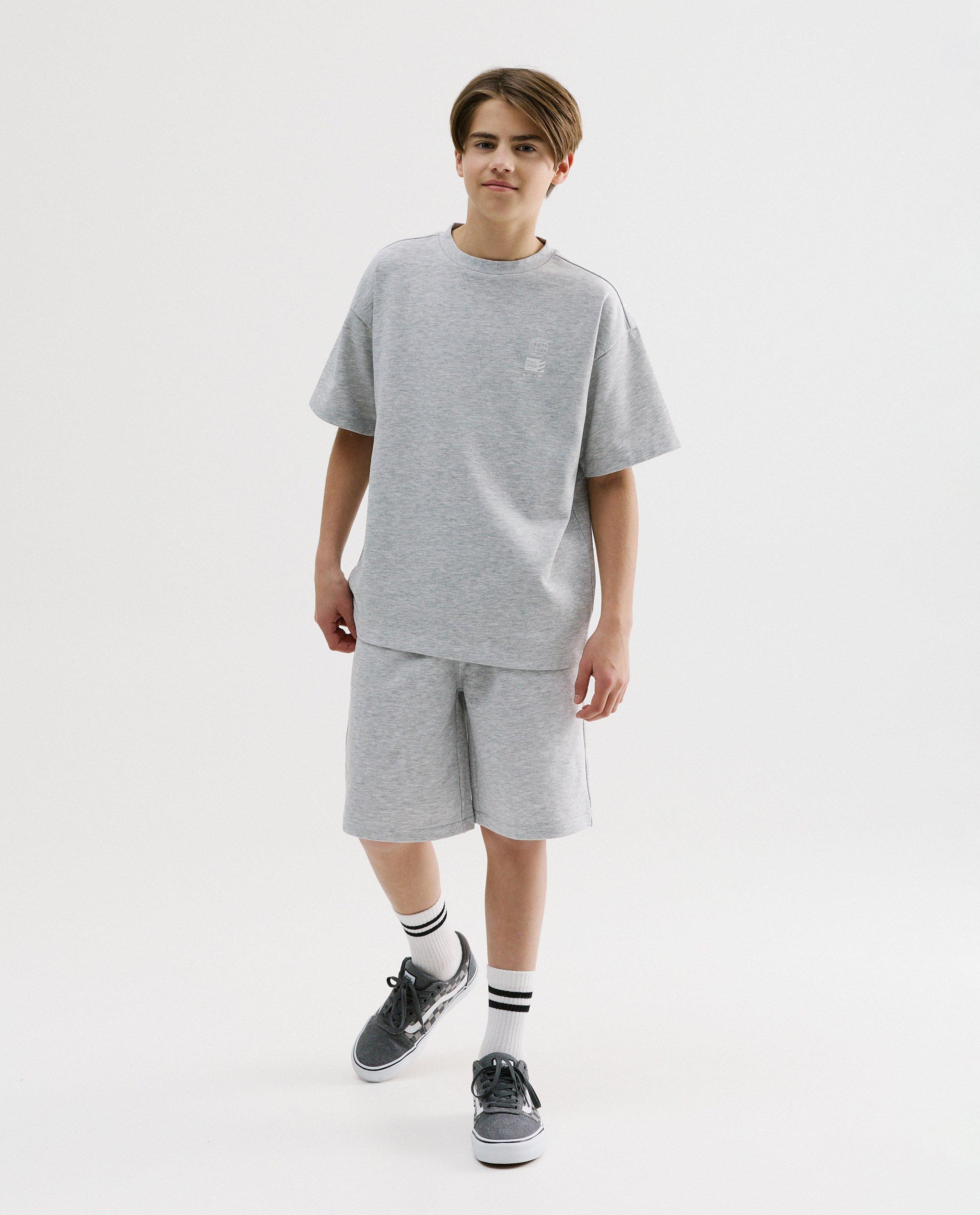 Short gris - D&eacute;tails du produit - beige - image num&eacute;ro 1