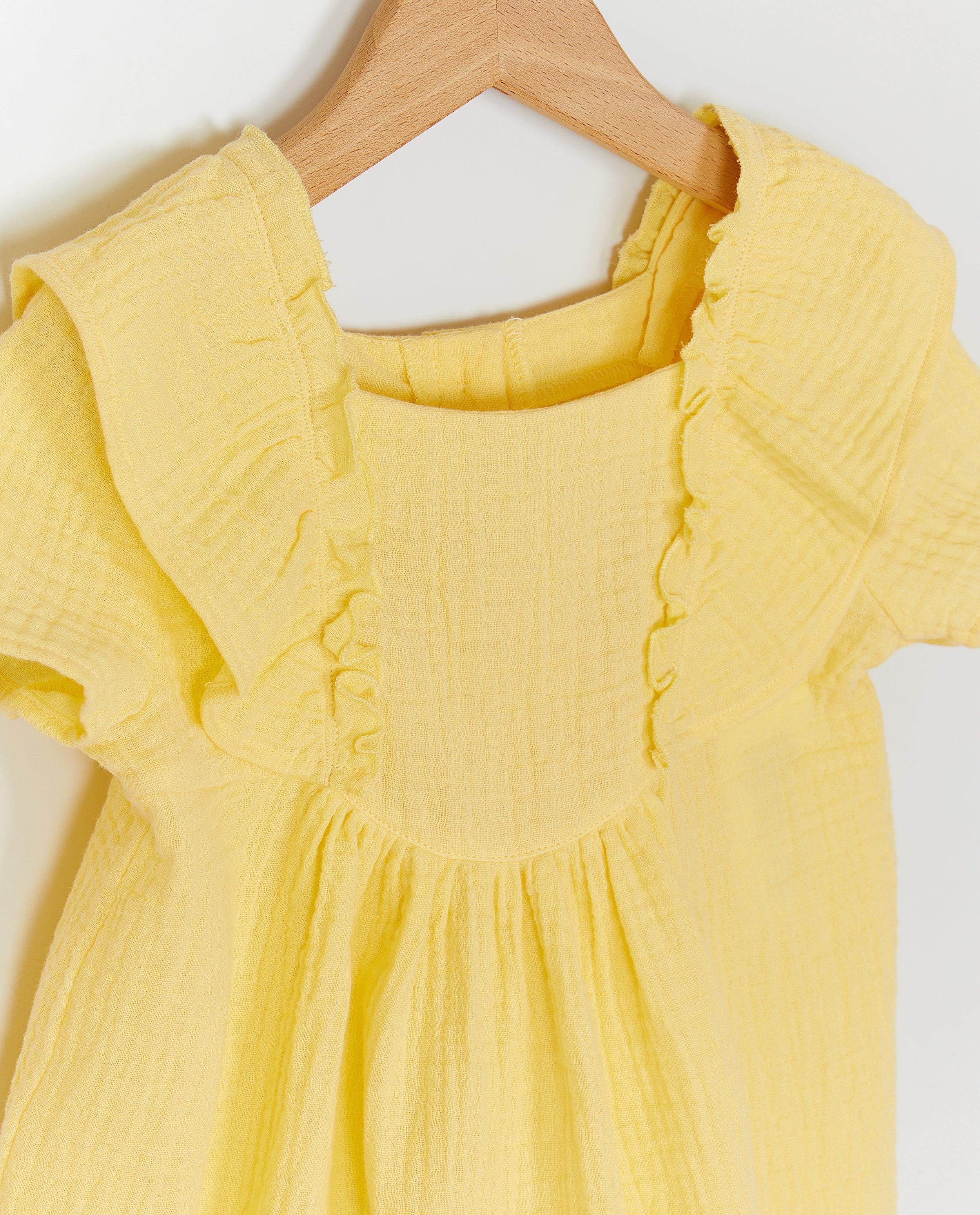 Robe en t&eacute;tra avec des manches &agrave; volant, 62-98 - D&eacute;tails du produit - jaune claire - image num&eacute;ro 3