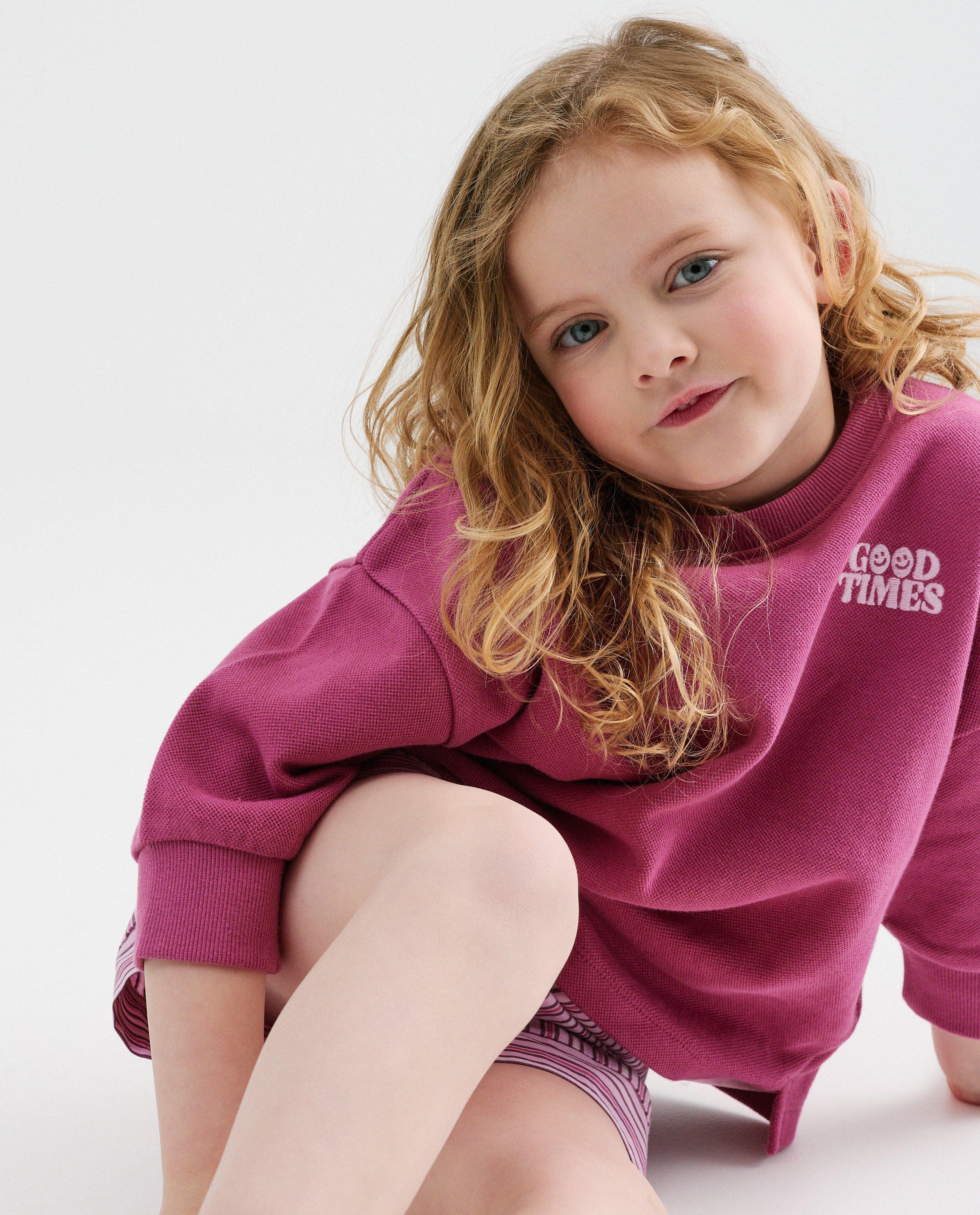 Sweat avec inscription brod&eacute;e - D&eacute;tails du produit - violet - image num&eacute;ro 1
